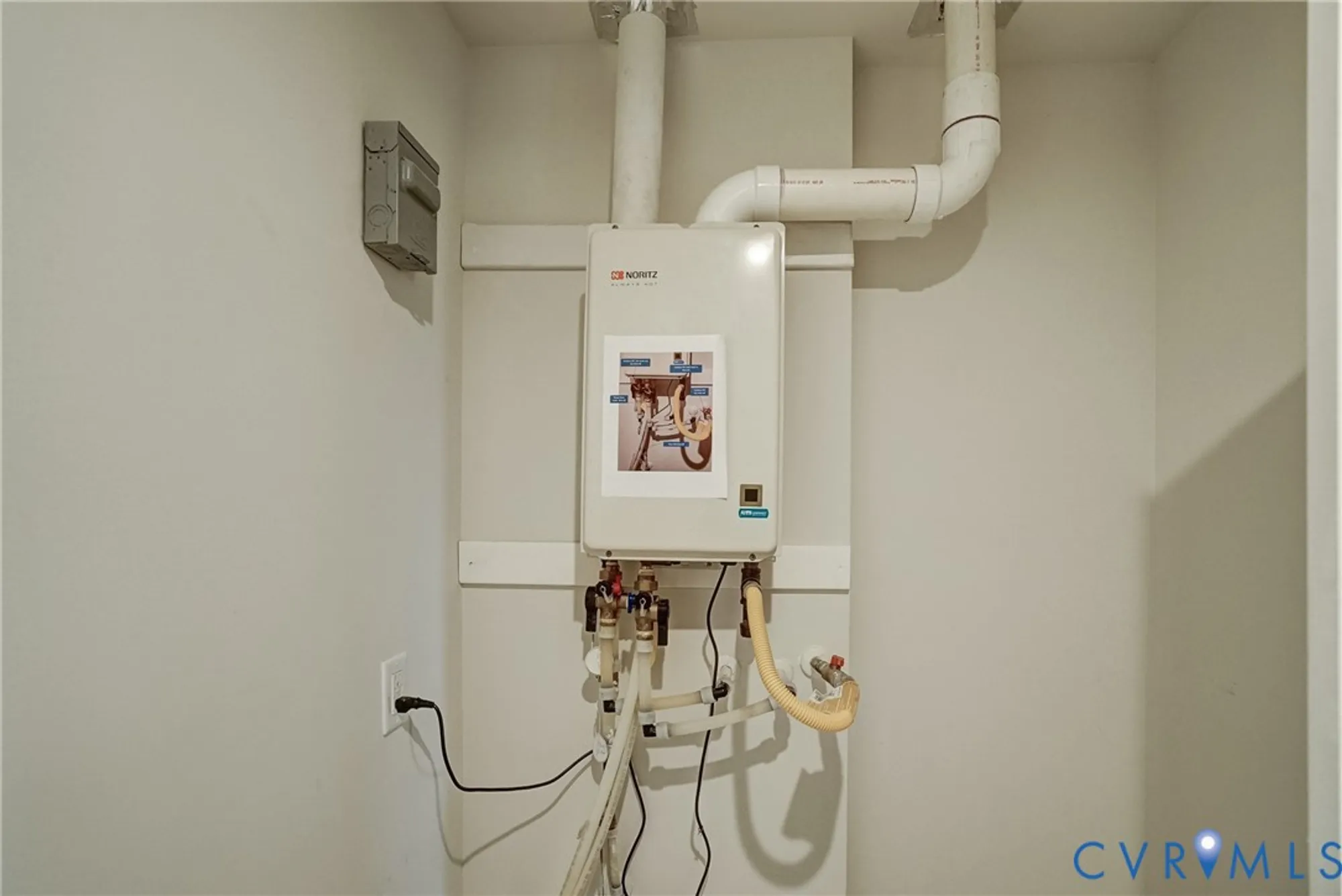 Property Slideshow image 19 of 46 | 7571 southamptonshire way, New Kent, VA, 23124