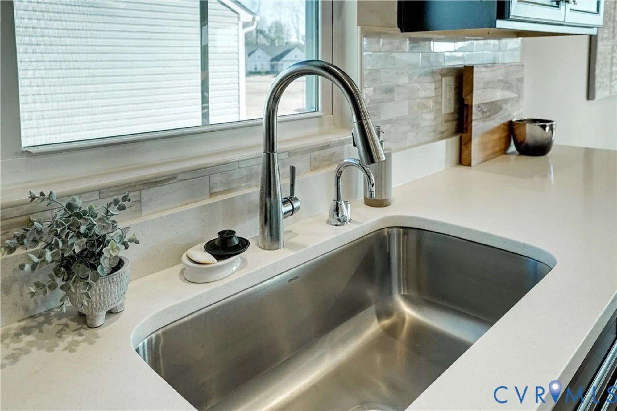 Property Slideshow image 13 of 46 | 7571 southamptonshire way, New Kent, VA, 23124