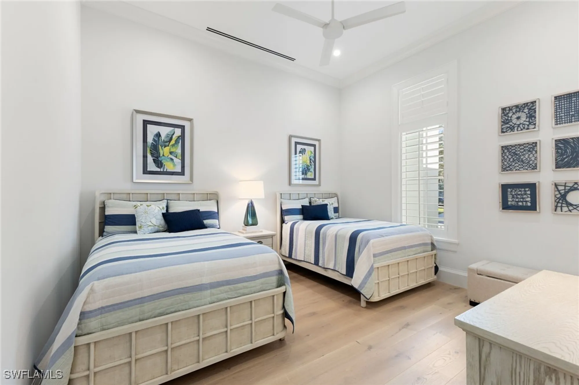 Property Slideshow image 16 of 20 | 383 cuddy ct, Naples, FL, 34103