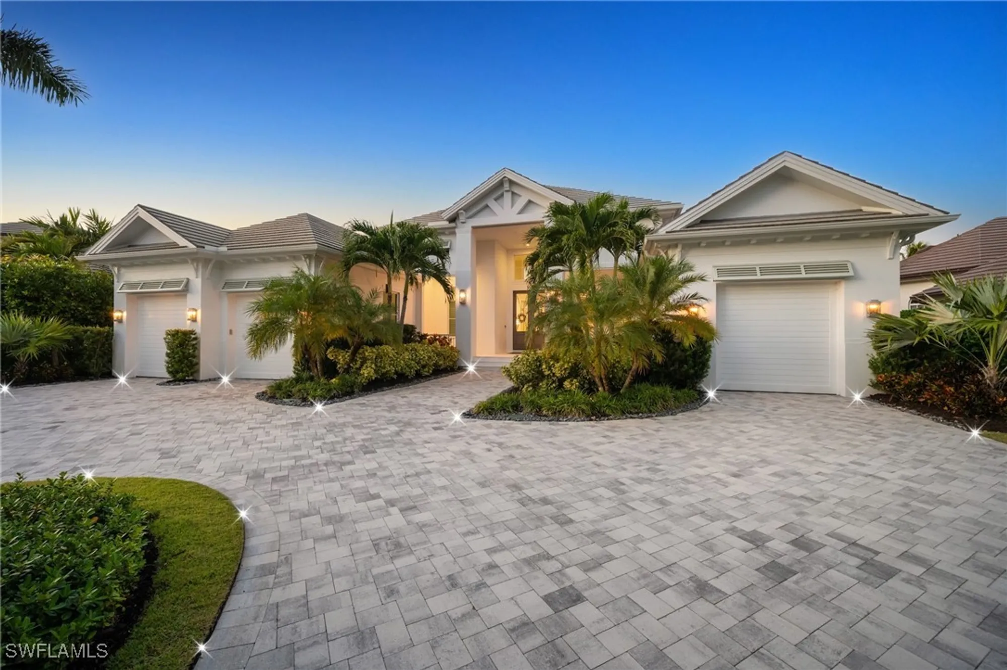 Property Slideshow image 1 of 20 | 383 cuddy ct, Naples, FL, 34103