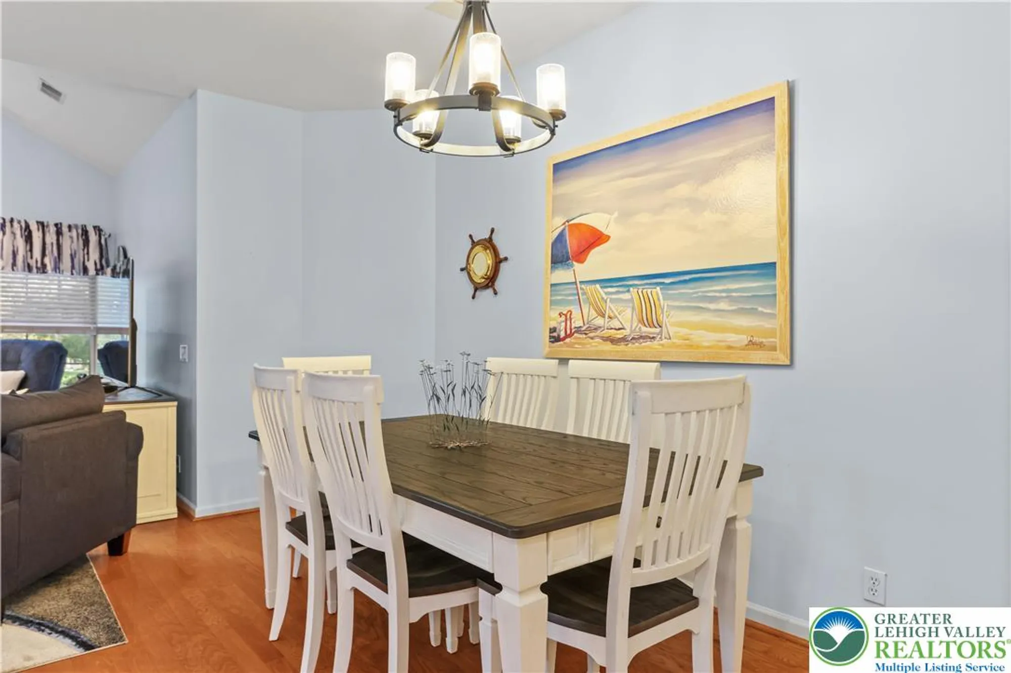 Property Slideshow image 15 of 45 | 60 glenmoor cir n, Palmer Twp, PA, 18045