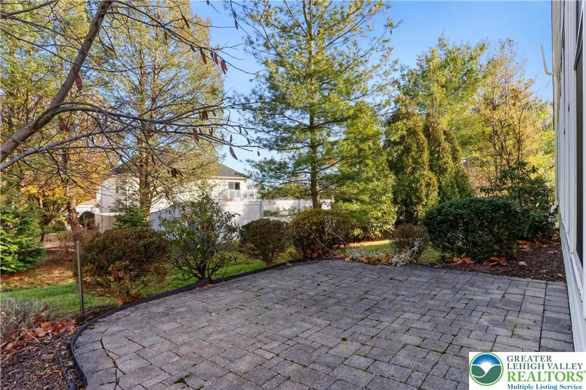 Property Slideshow image 30 of 45 | 60 glenmoor cir n, Palmer Twp, PA, 18045