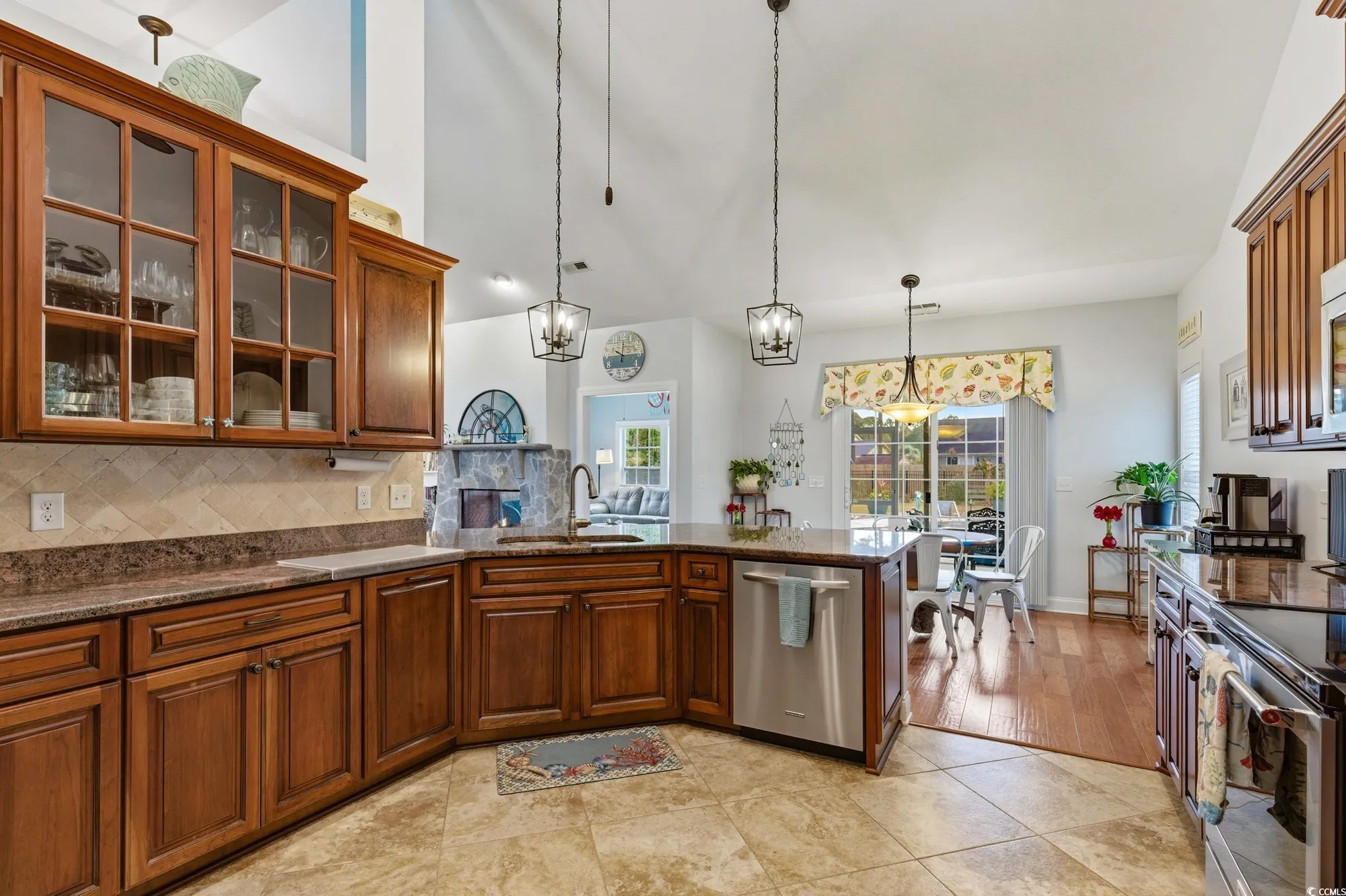 Property Slideshow image 13 of 40 | 310 muirfield rd, Myrtle Beach, SC, 29588