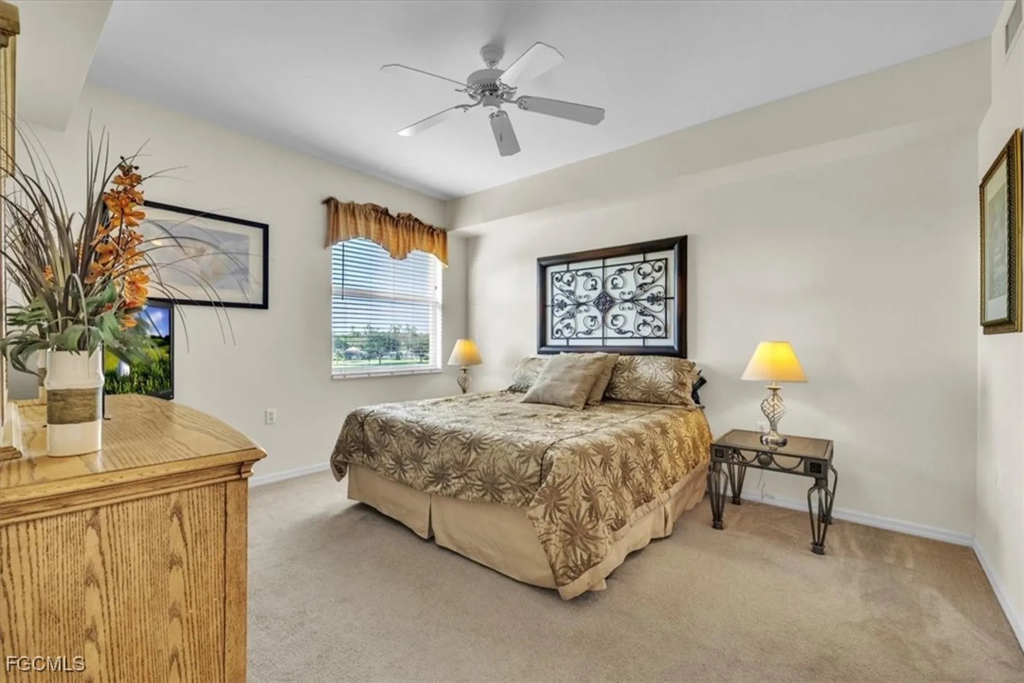 Property Slideshow image 13 of 42 | 14551 legends blvd 305, Fort Myers, FL, 33912