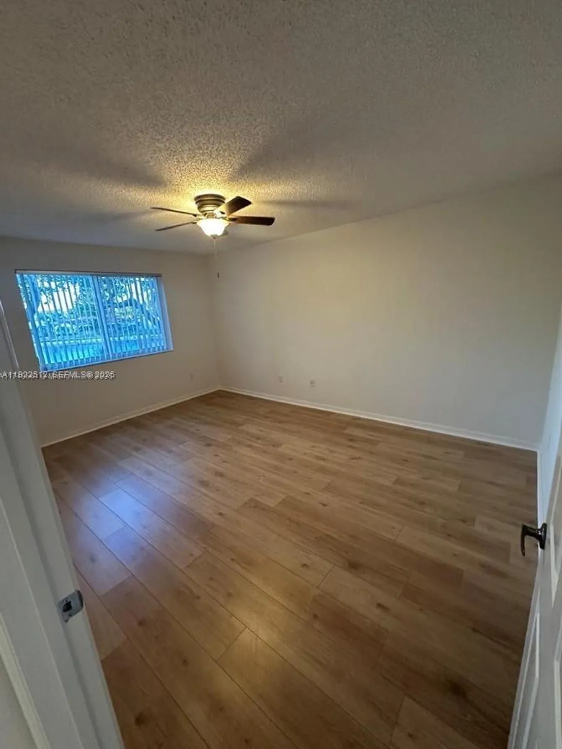 Property Slideshow image 17 of 22 | 9587 weldon cir b203, Tamarac, FL, 33321