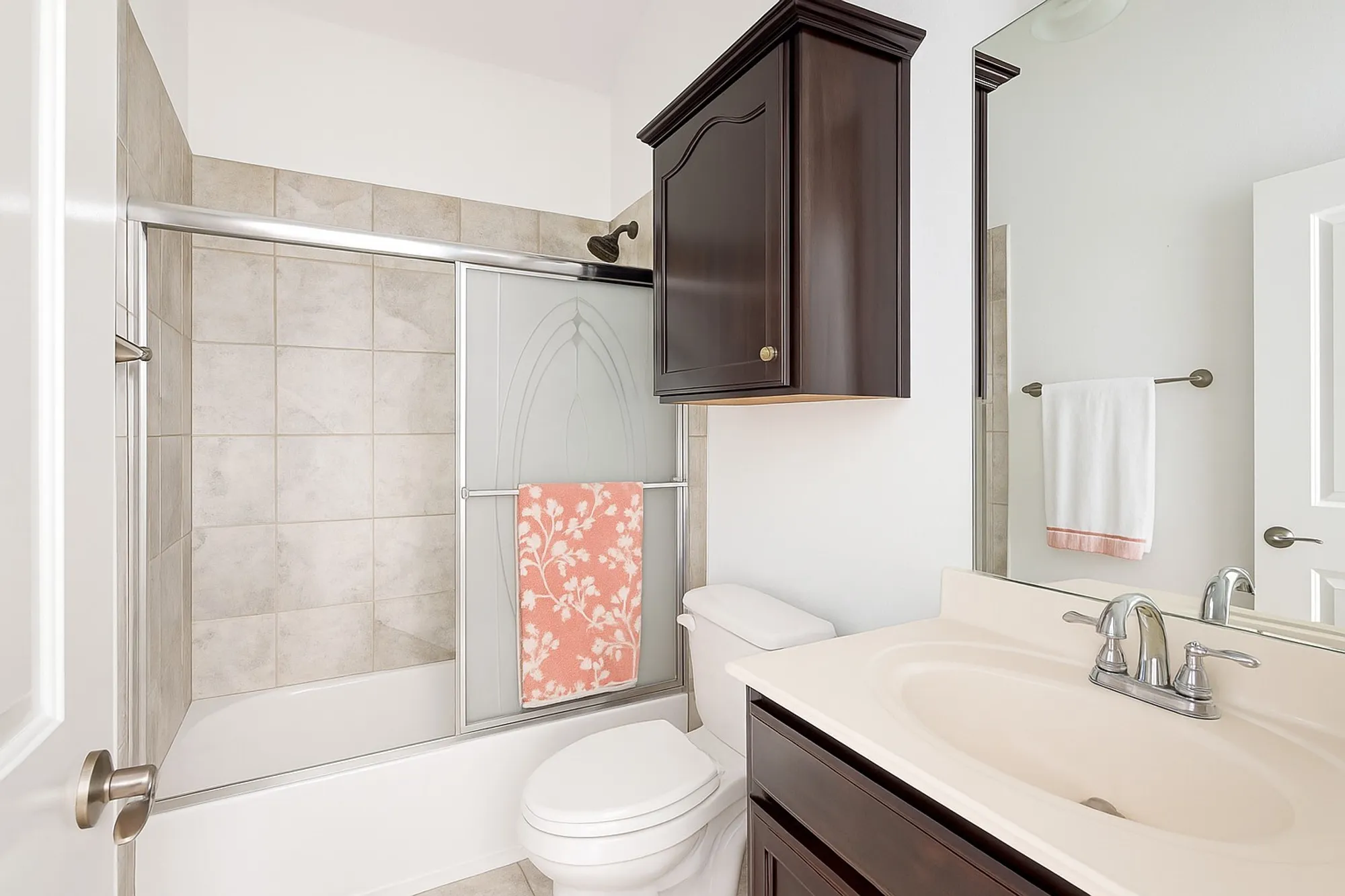 Property Slideshow image 24 of 36 | 1313 isabella ln, Savannah, TX, 76227