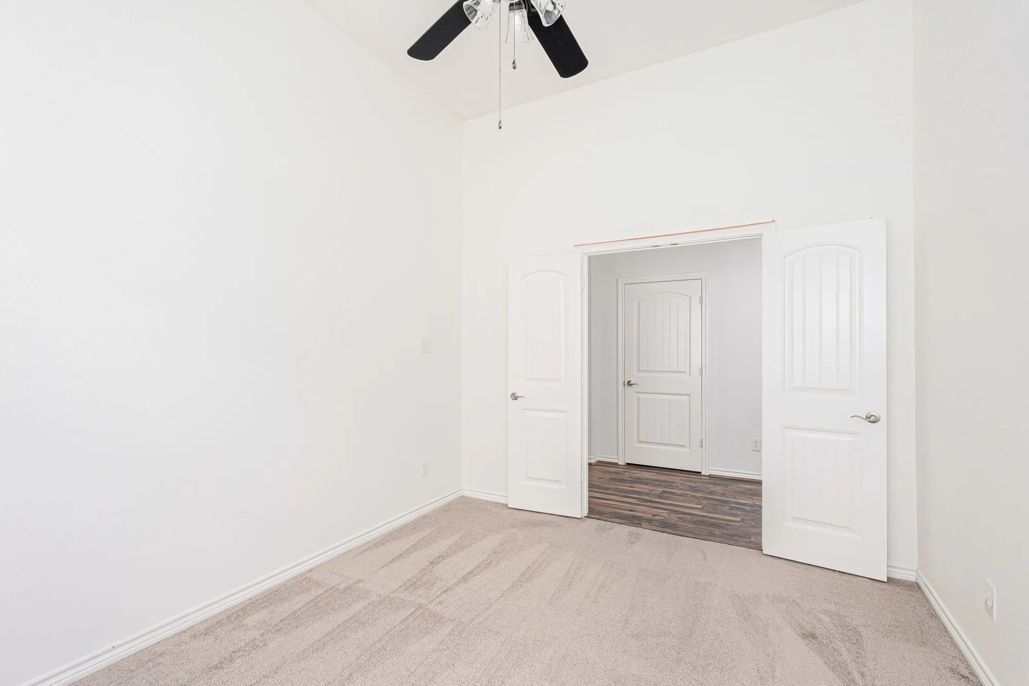 Property Slideshow image 21 of 36 | 1313 isabella ln, Savannah, TX, 76227