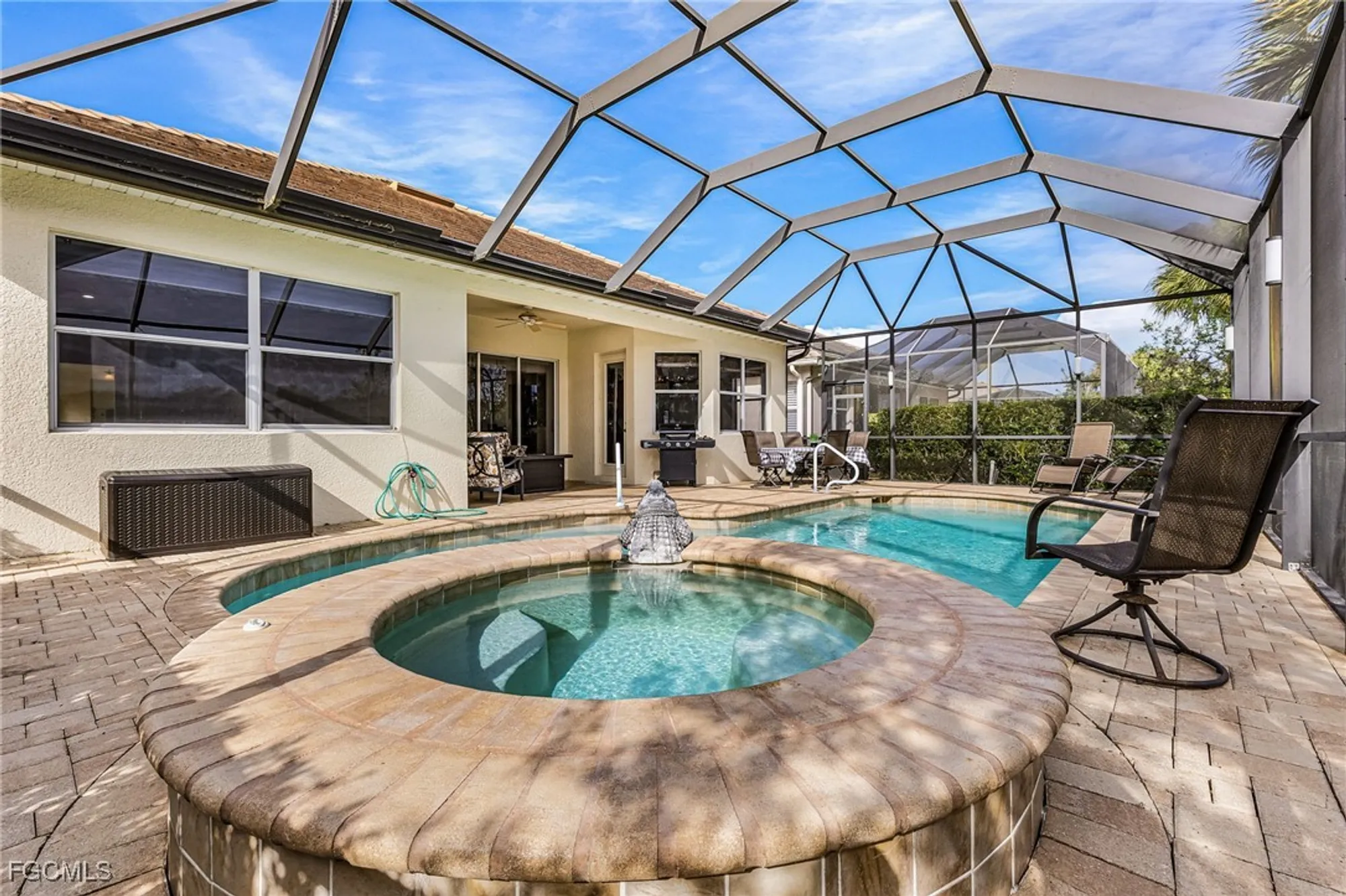 Property Slideshow image 13 of 30 | 3900 lakeview isle ct, Fort Myers, FL, 33905