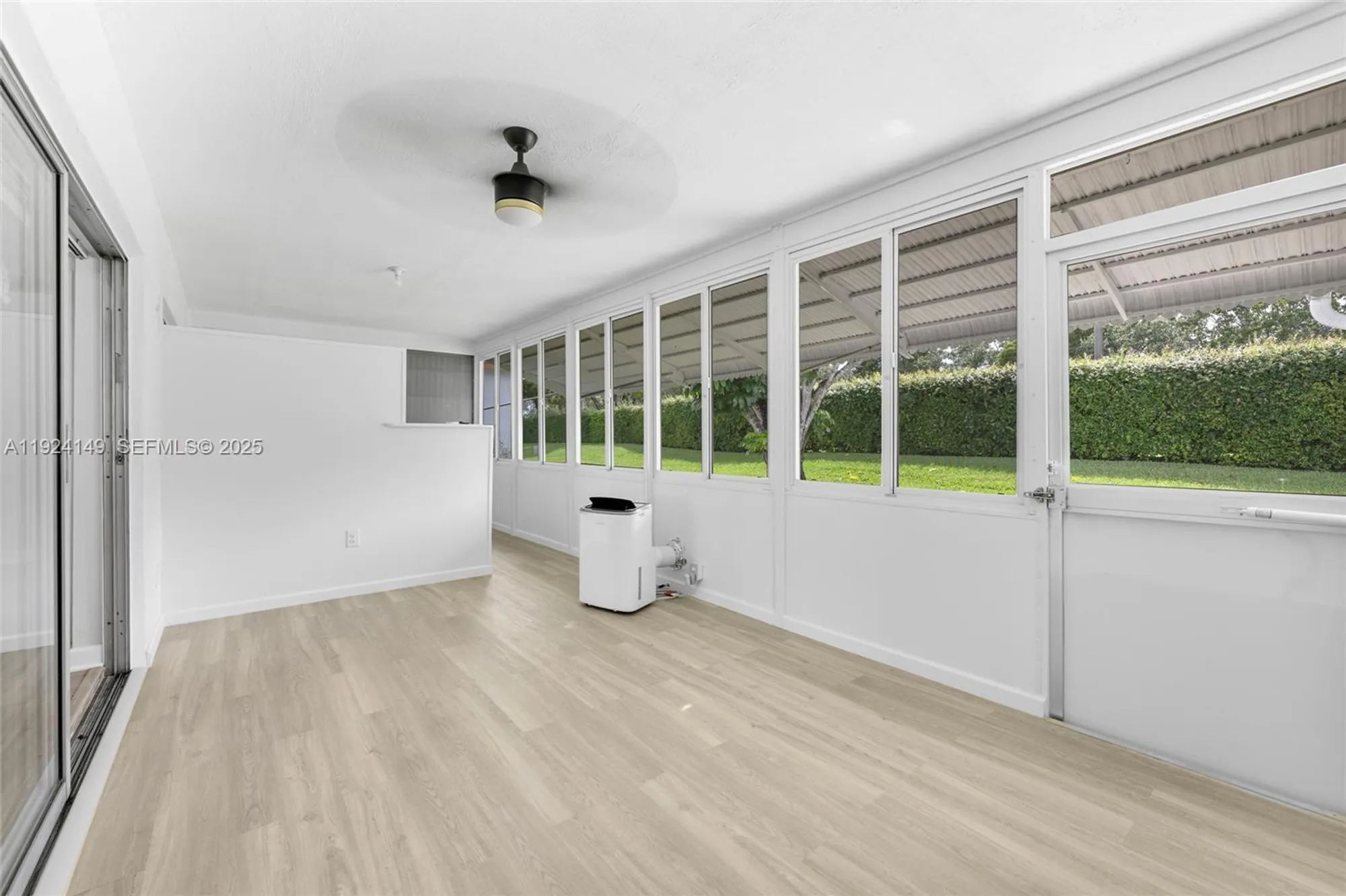 Property Slideshow image 24 of 29 | 1131 nw 90th way, Plantation, FL, 33322