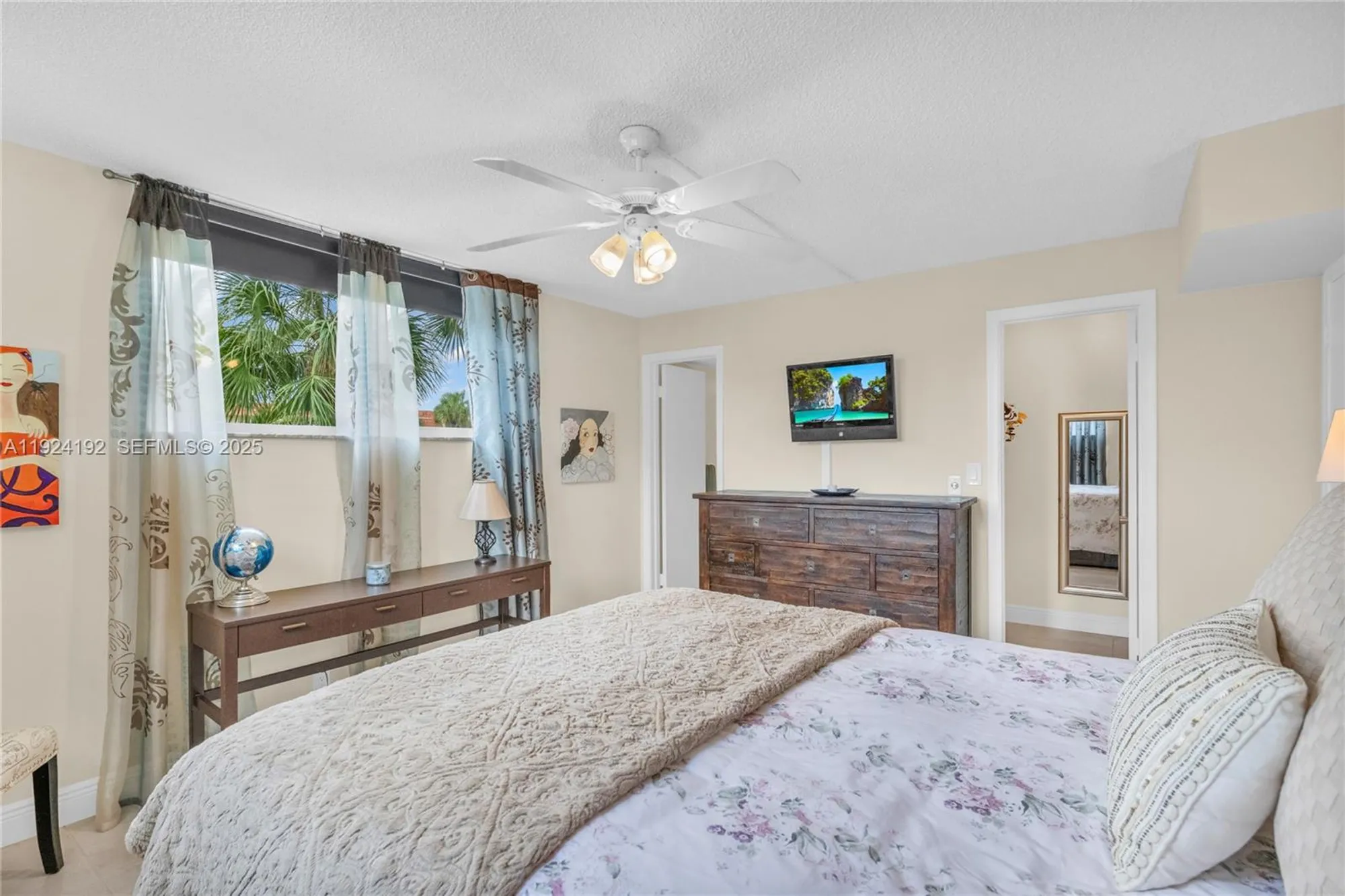 Property Slideshow image 22 of 53 | 9800 n hollybrook lake dr 210, Pembroke Pines, FL, 33025