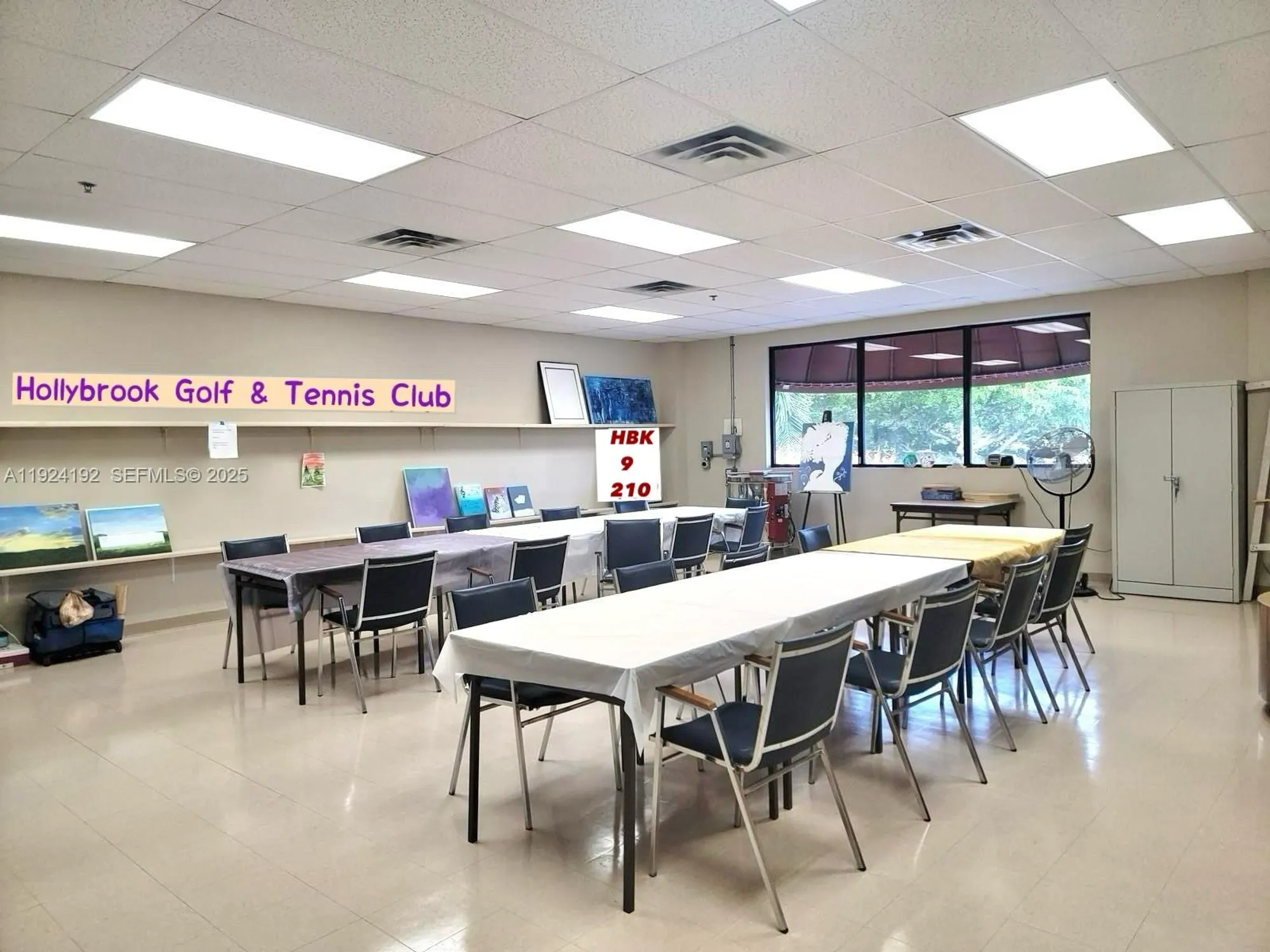 Property Slideshow image 36 of 53 | 9800 n hollybrook lake dr 210, Pembroke Pines, FL, 33025