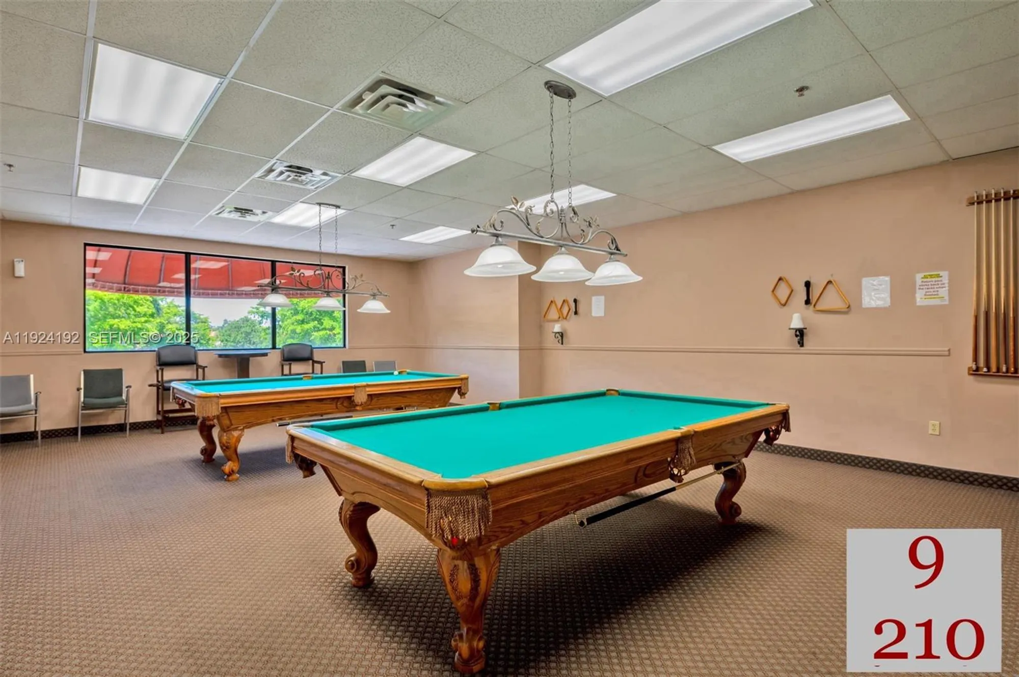 Property Slideshow image 37 of 53 | 9800 n hollybrook lake dr 210, Pembroke Pines, FL, 33025