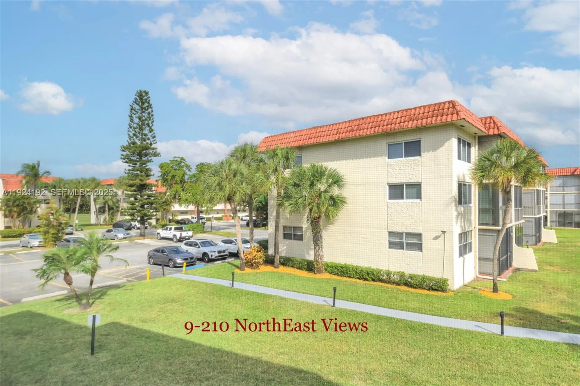 Property Slideshow image 31 of 53 | 9800 n hollybrook lake dr 210, Pembroke Pines, FL, 33025