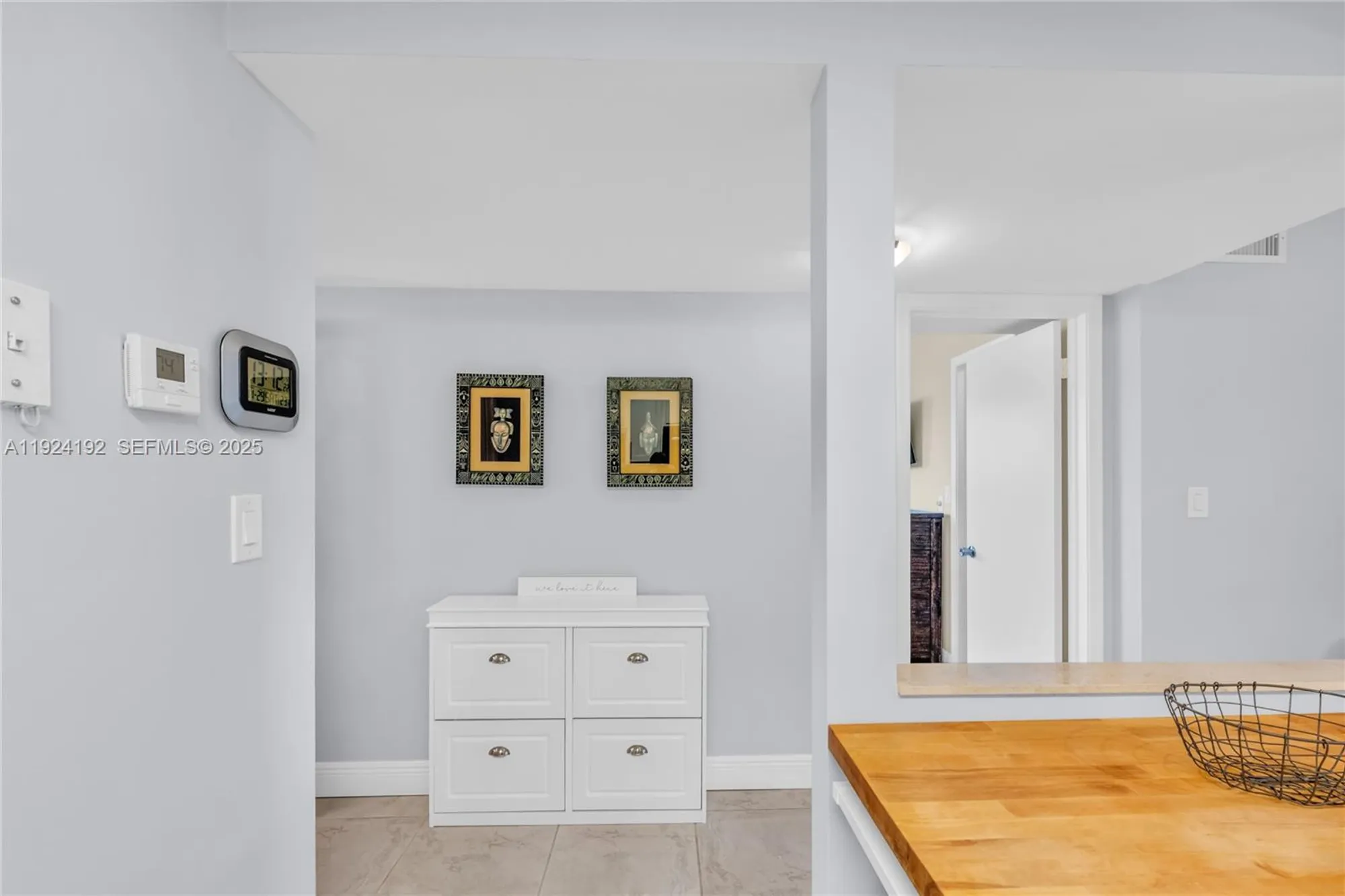 Property Slideshow image 7 of 53 | 9800 n hollybrook lake dr 210, Pembroke Pines, FL, 33025