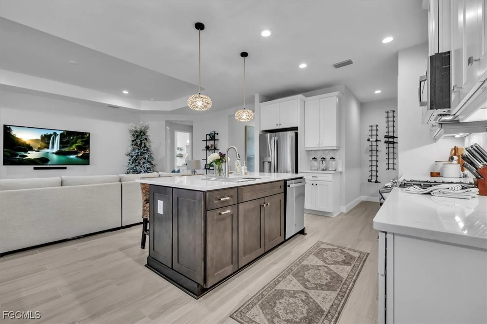 Property Slideshow image 12 of 50 | 13585 heritage preserve dr, Fort Myers, FL, 33905