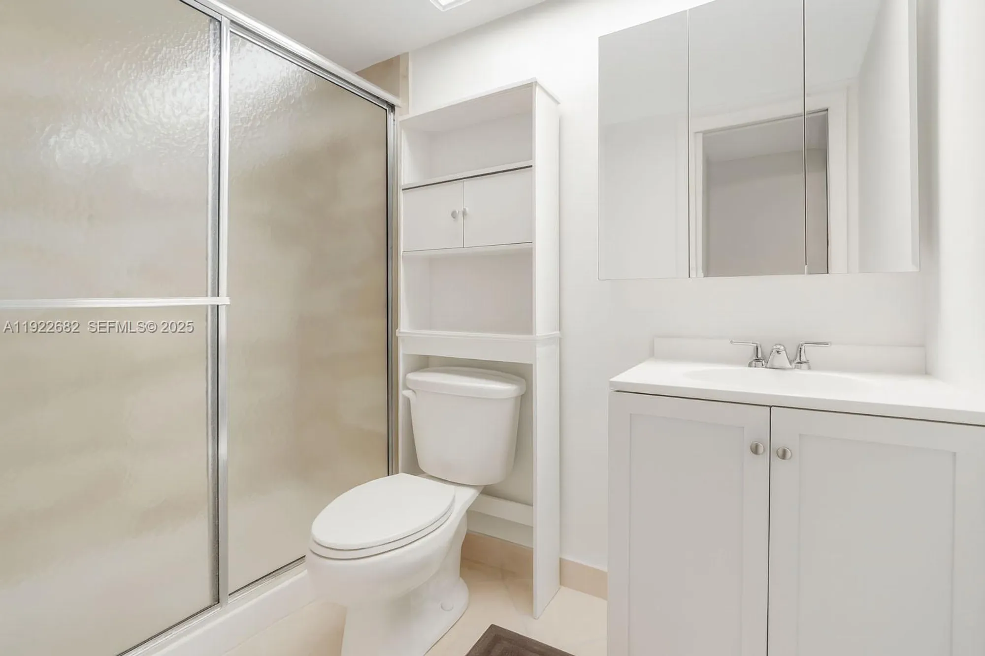 Property Slideshow image 19 of 49 | 2300 sw 22nd ave apt 109, Delray Beach, FL, 33445