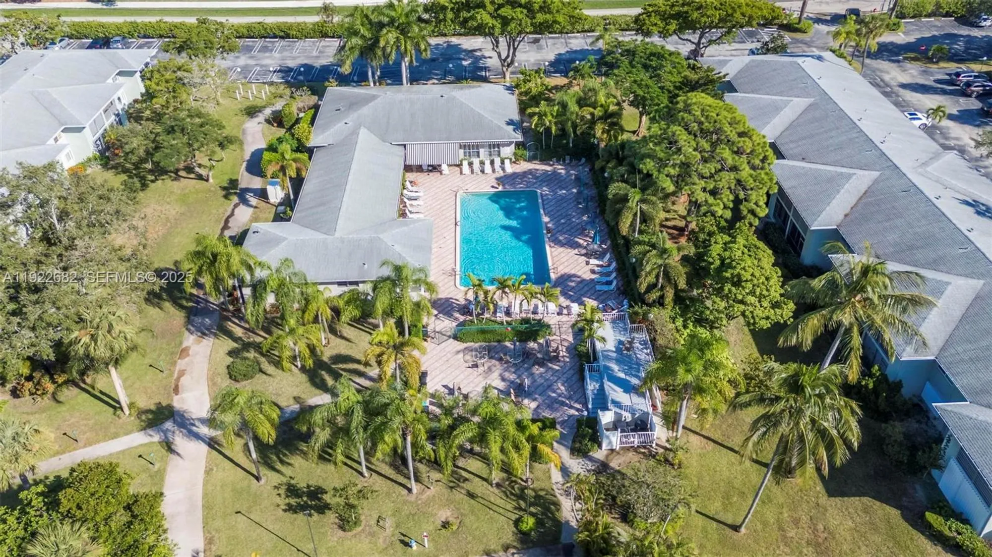 Property Slideshow image 29 of 49 | 2300 sw 22nd ave apt 109, Delray Beach, FL, 33445