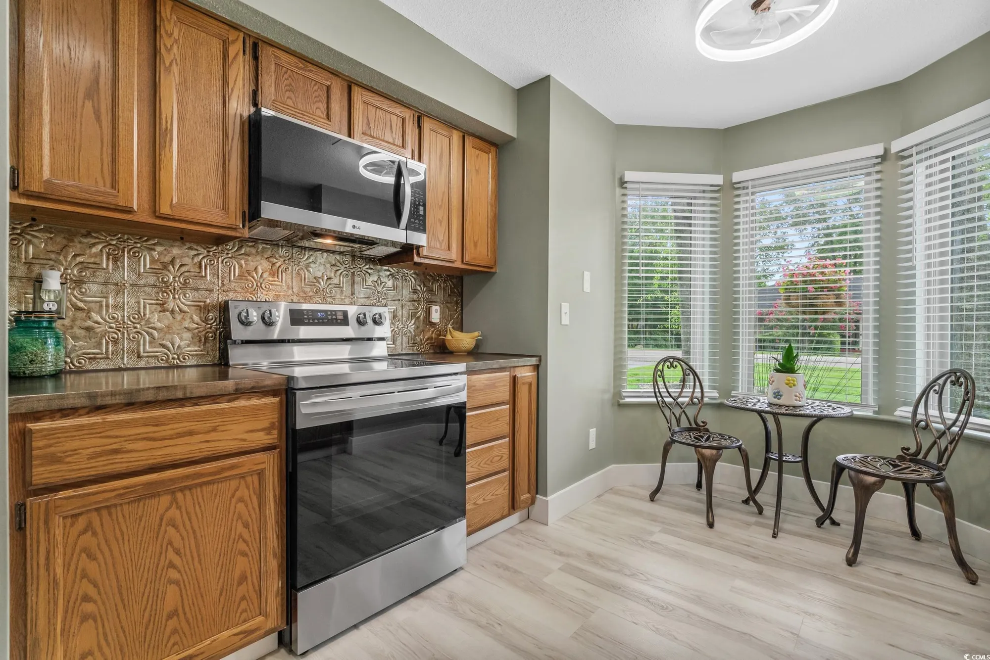 Property Slideshow image 13 of 40 | 105 hickory dr, Conway, SC, 29526