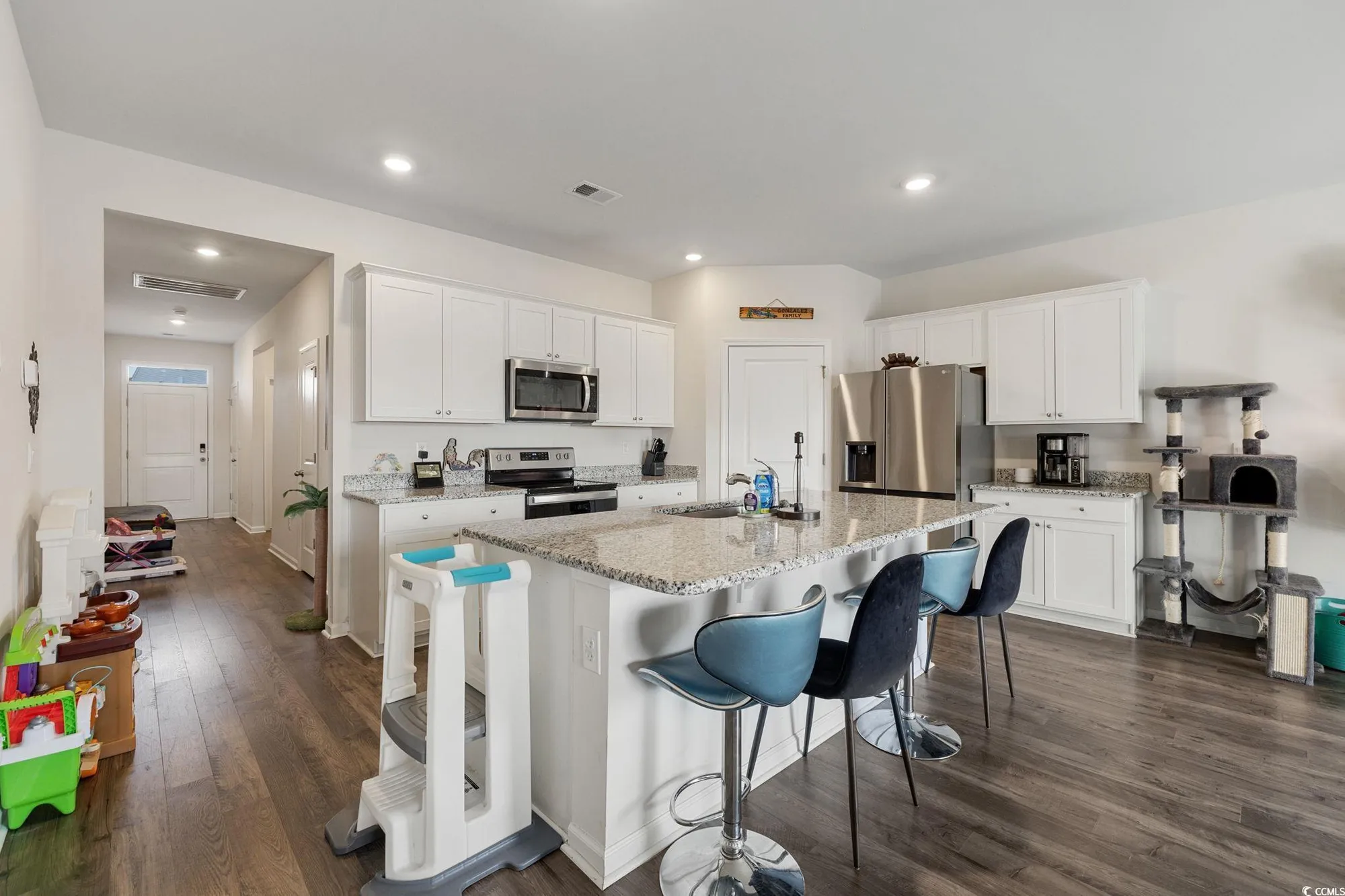 Property Slideshow image 9 of 37 | 1152 sennema cir, Myrtle Beach, SC, 29588