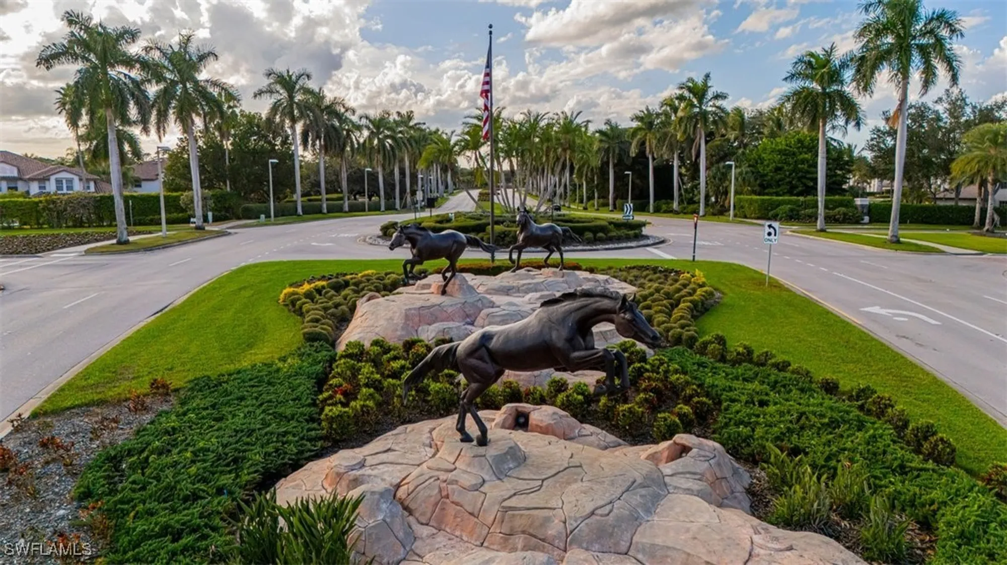 Property Slideshow image 37 of 43 | 7984 tiger lily dr, Naples, FL, 34113