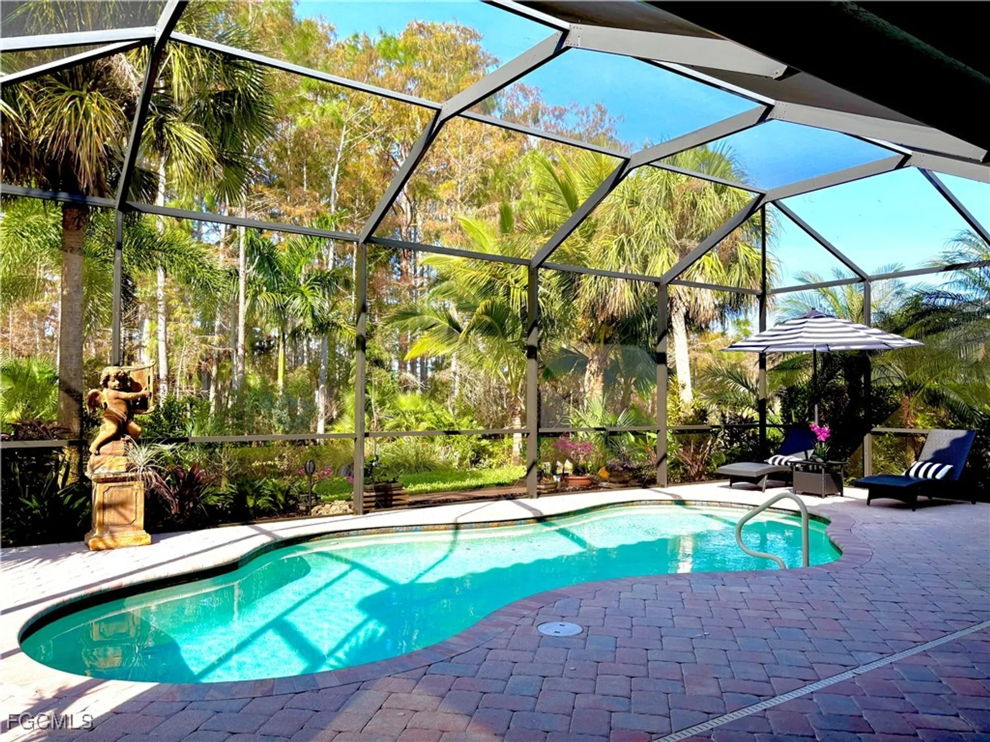 Property Slideshow image 31 of 41 | 11574 onyx cir, Fort Myers, FL, 33913