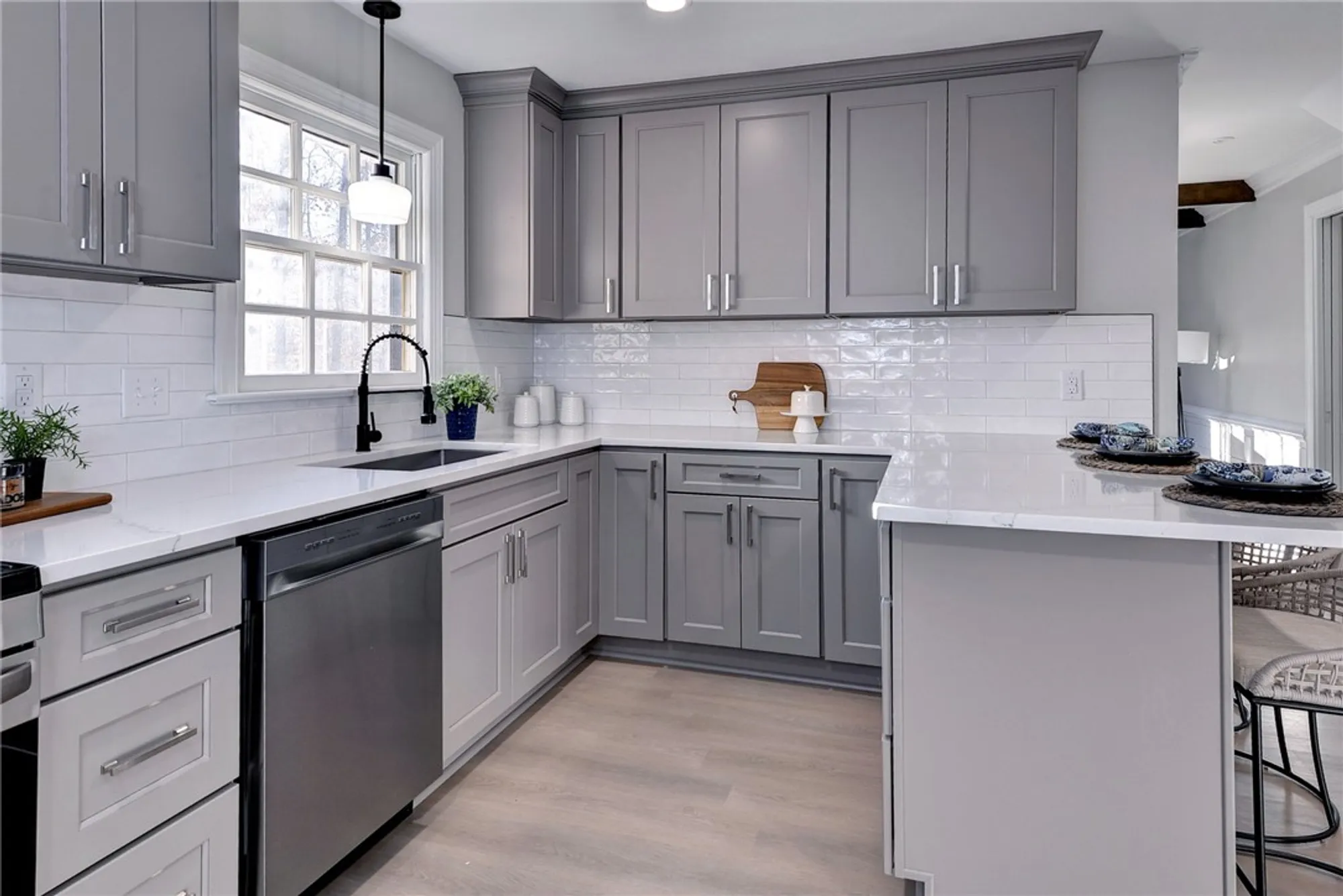 Property Slideshow image 12 of 37 | 100 daingerfield rd, Williamsburg, VA, 23185