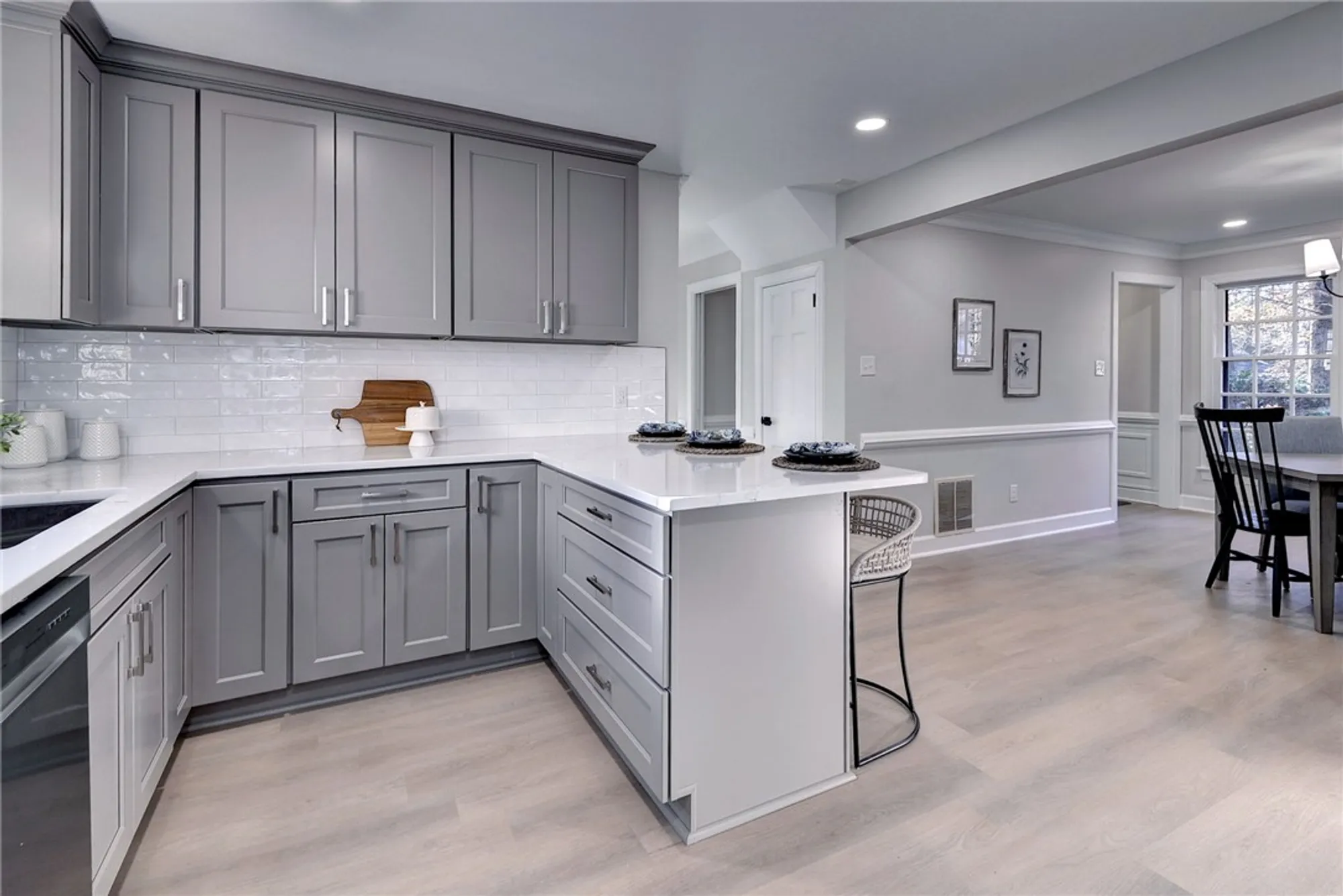 Property Slideshow image 13 of 37 | 100 daingerfield rd, Williamsburg, VA, 23185