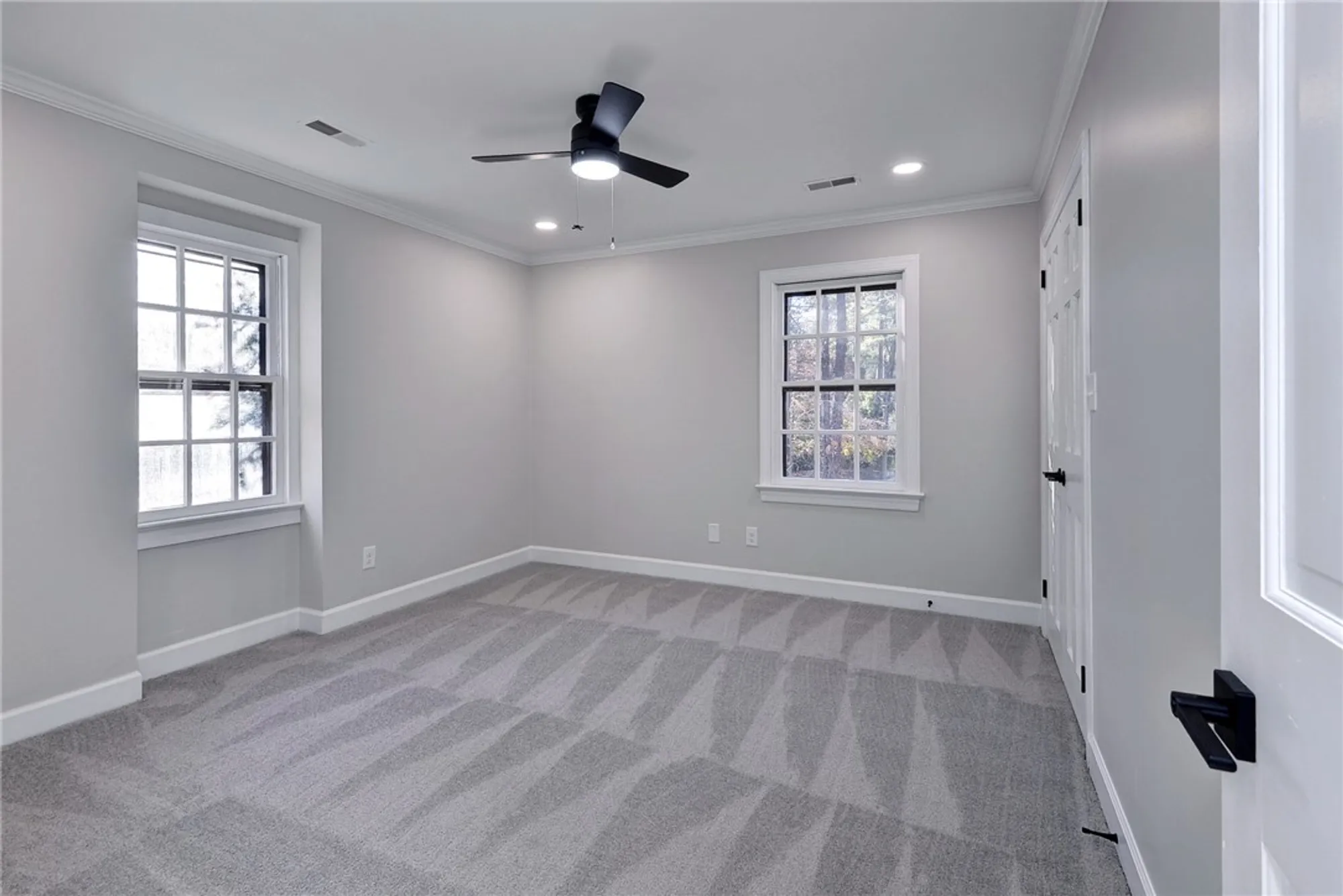 Property Slideshow image 25 of 37 | 100 daingerfield rd, Williamsburg, VA, 23185