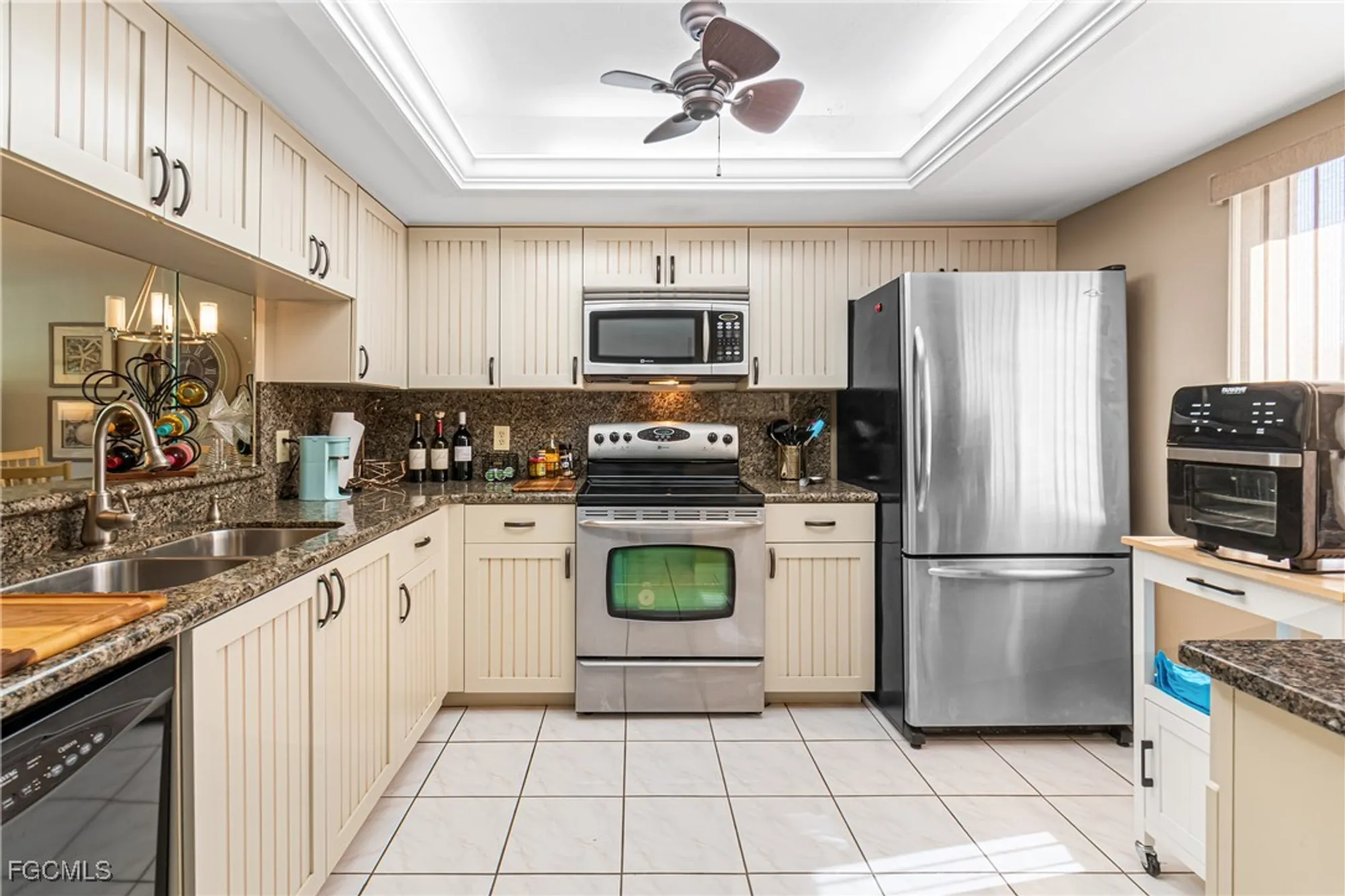 Property Slideshow image 16 of 48 | 13021 cross creek blvd 1250, Fort Myers, FL, 33912