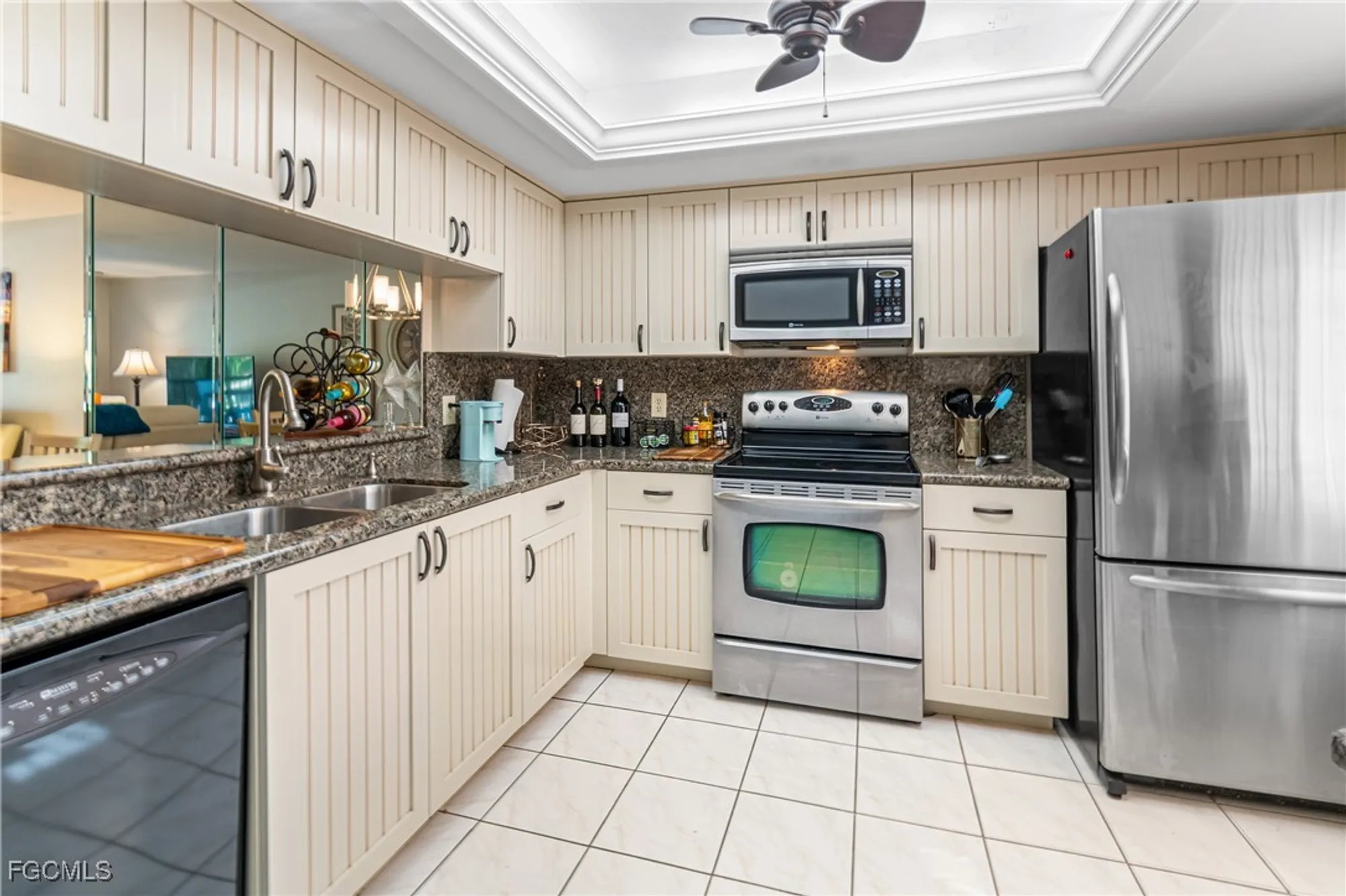 Property Slideshow image 18 of 48 | 13021 cross creek blvd 1250, Fort Myers, FL, 33912