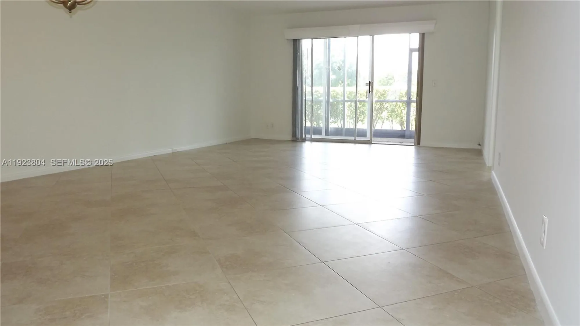Property Slideshow image 5 of 35 | 901 sw 128th ter a103, Pembroke Pines, FL, 33027