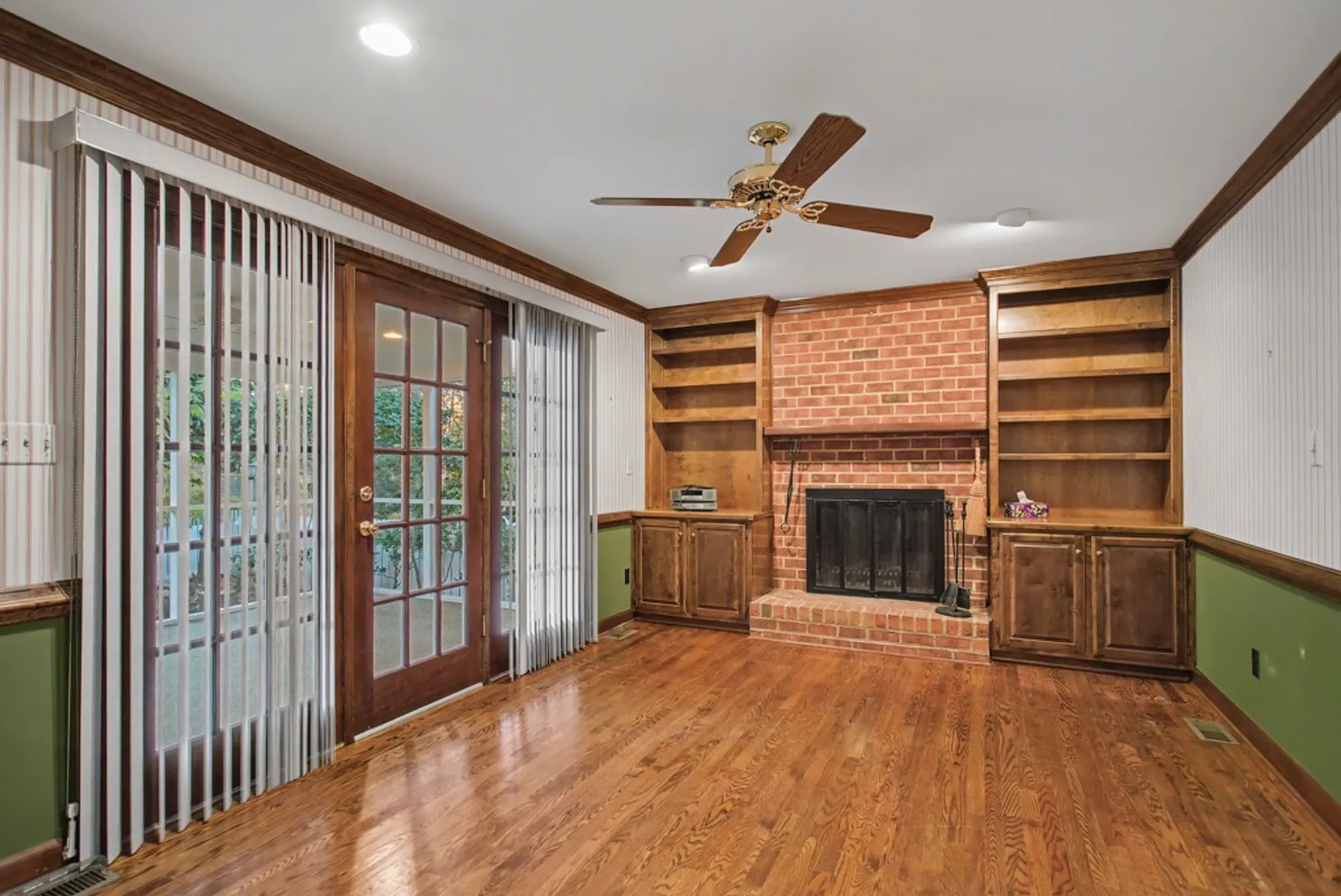 Property Slideshow image 13 of 42 | 117 thomas gates, Williamsburg, VA, 23185
