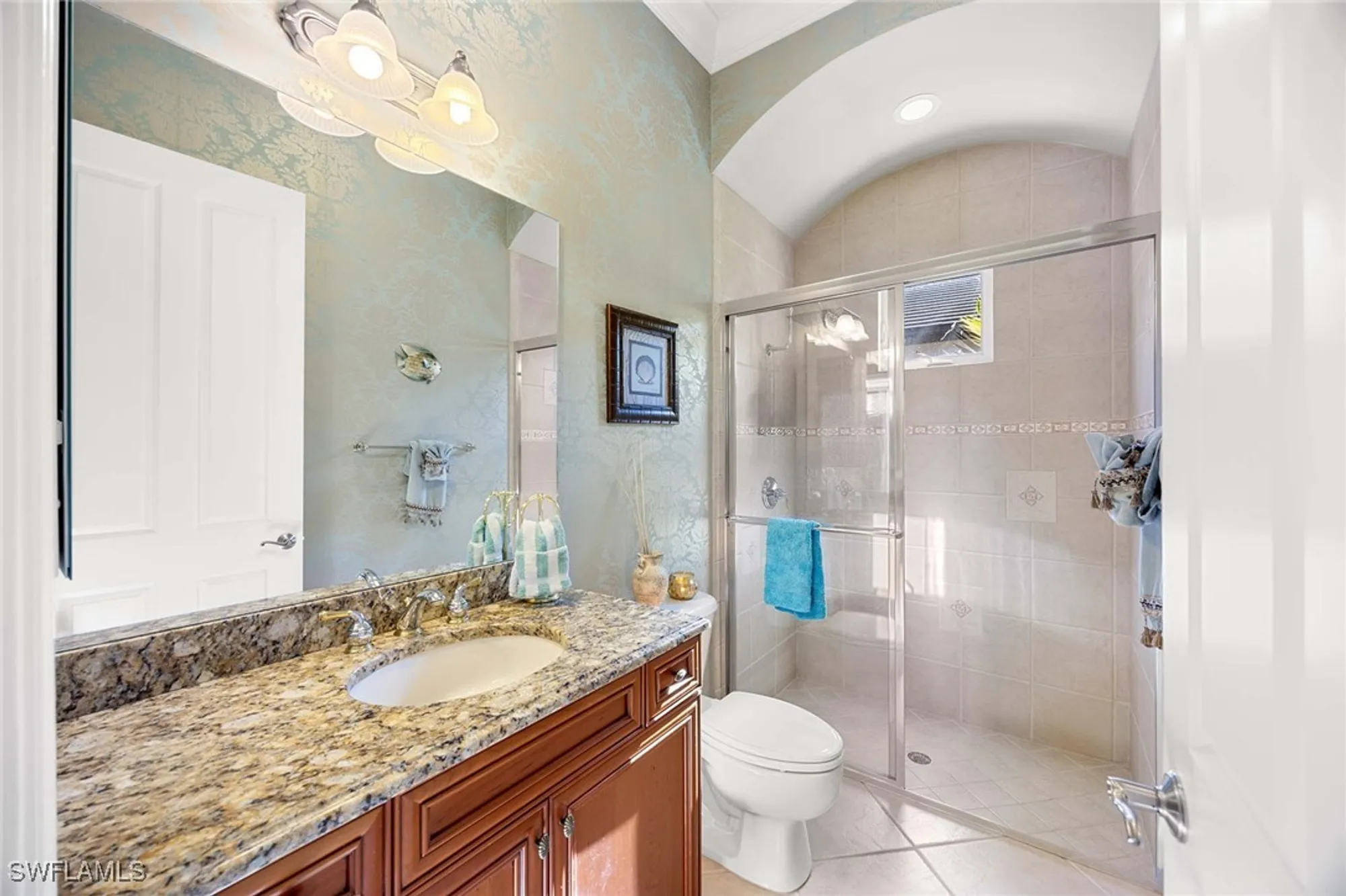 Property Slideshow image 29 of 50 | 9034 shenendoah cir, Naples, FL, 34113