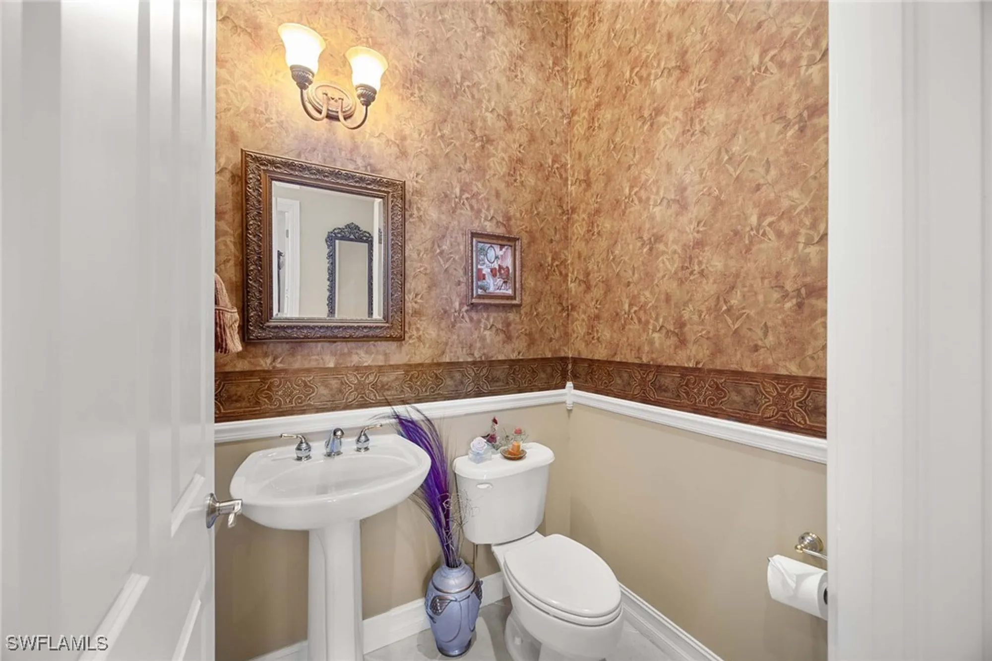 Property Slideshow image 32 of 50 | 9034 shenendoah cir, Naples, FL, 34113