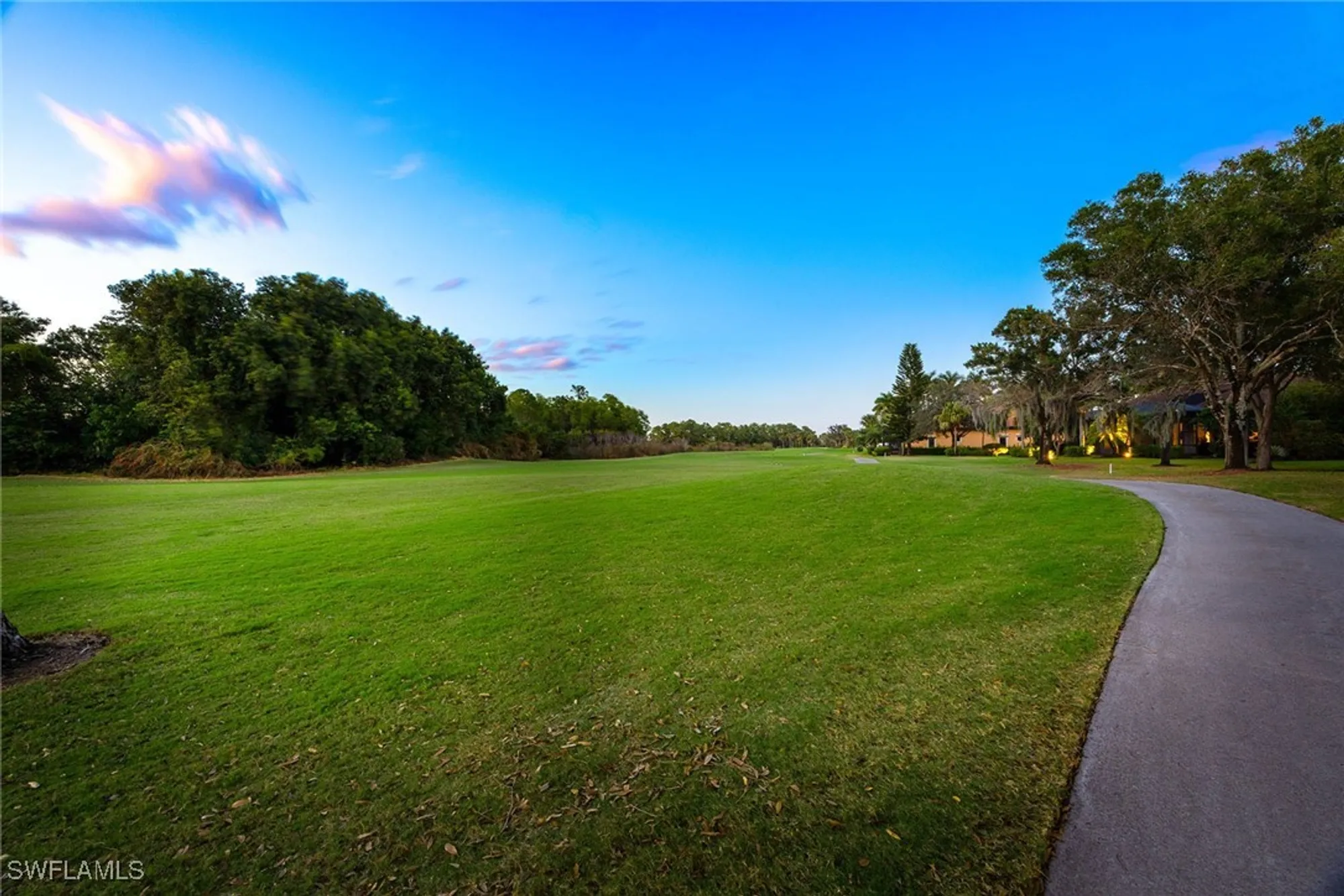 Property Slideshow image 42 of 50 | 9034 shenendoah cir, Naples, FL, 34113