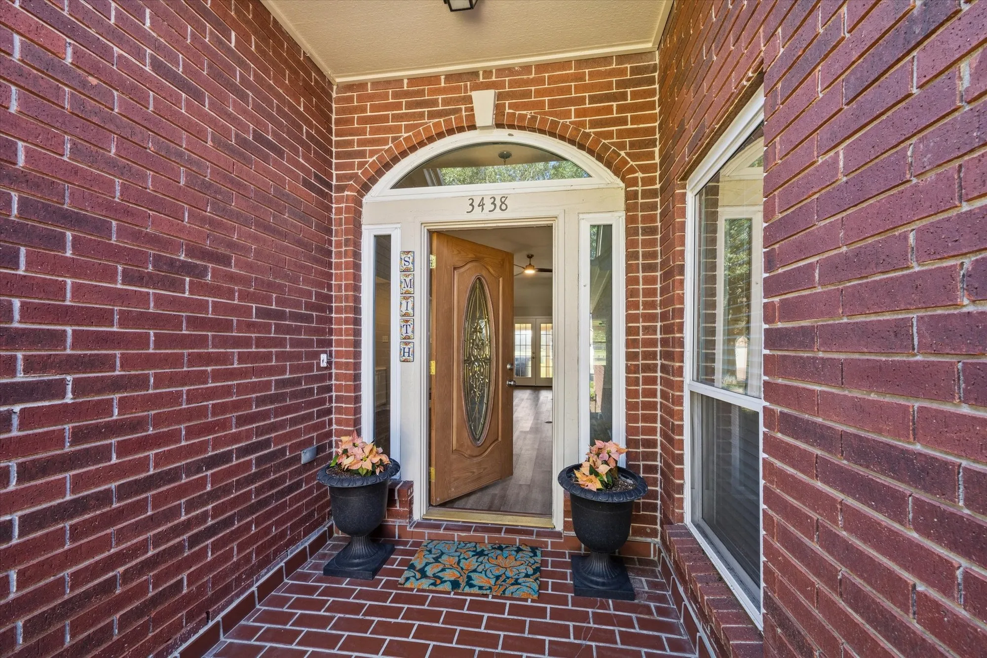 Property Slideshow image 4 of 26 | 3438 n peach hollow cir, Pearland, TX, 77584