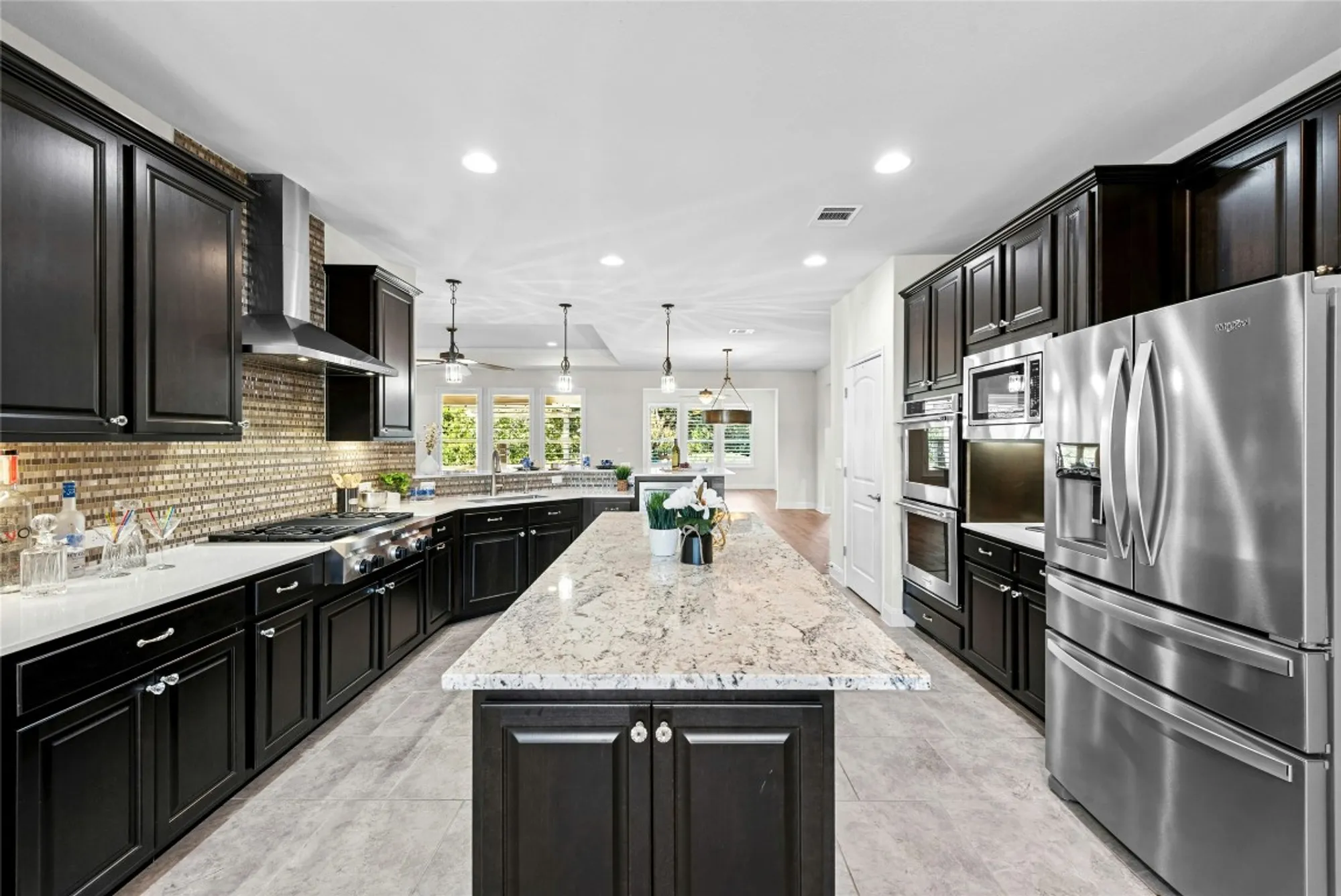 Property Slideshow image 12 of 39 | 104 cypress springs way, Georgetown, TX, 78633