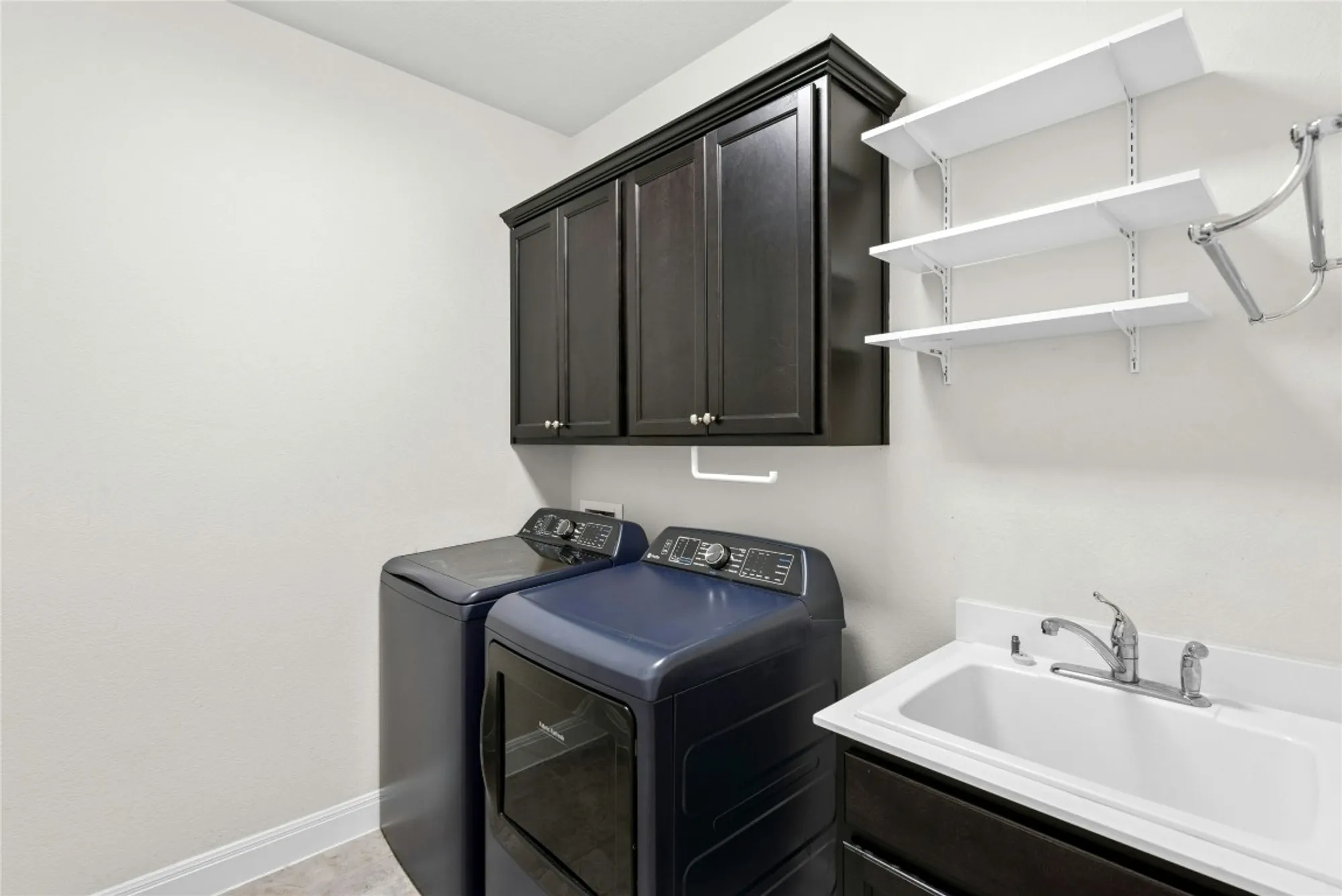 Property Slideshow image 27 of 39 | 104 cypress springs way, Georgetown, TX, 78633