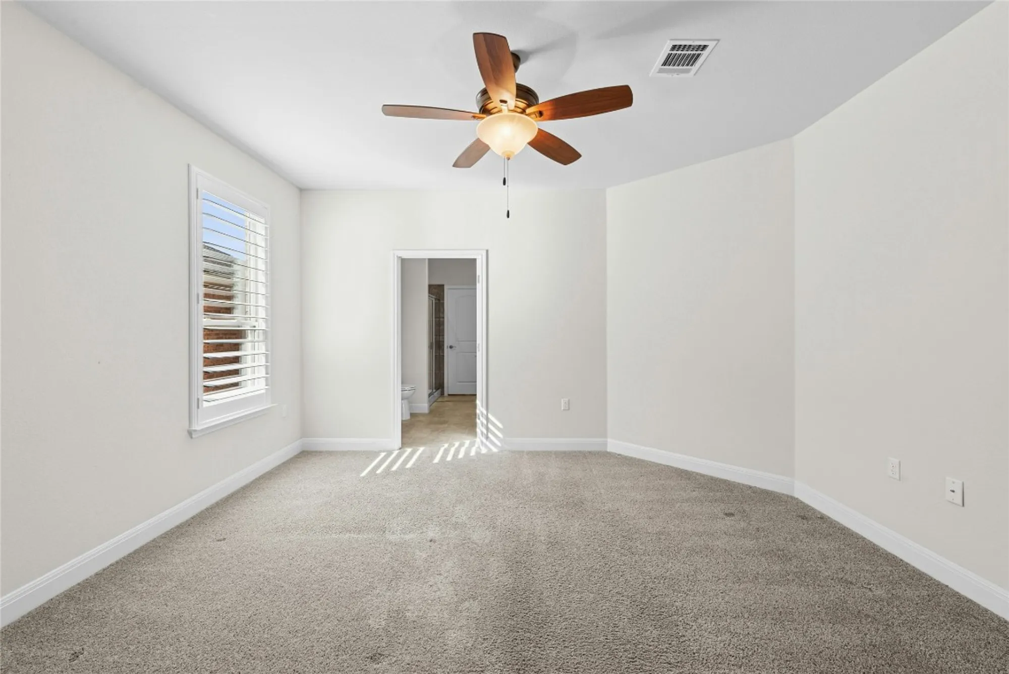 Property Slideshow image 23 of 39 | 104 cypress springs way, Georgetown, TX, 78633