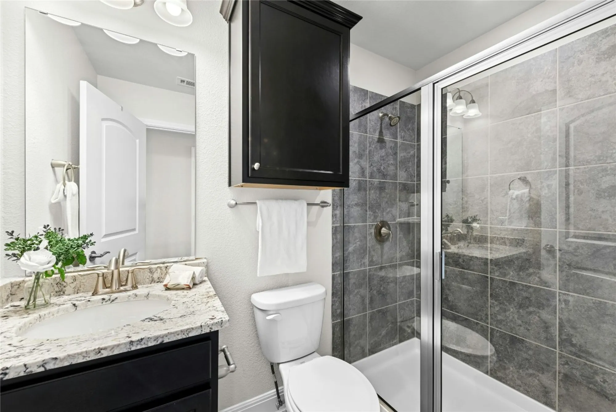 Property Slideshow image 31 of 39 | 104 cypress springs way, Georgetown, TX, 78633