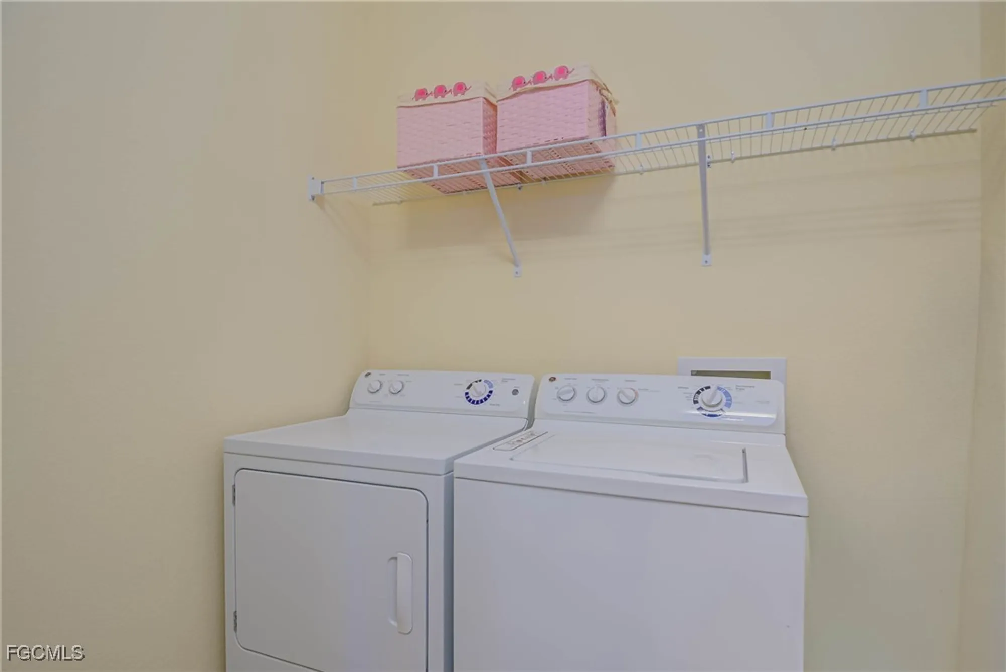 Property Slideshow image 14 of 37 | 11761 adoncia way 3907, Fort Myers, FL, 33912