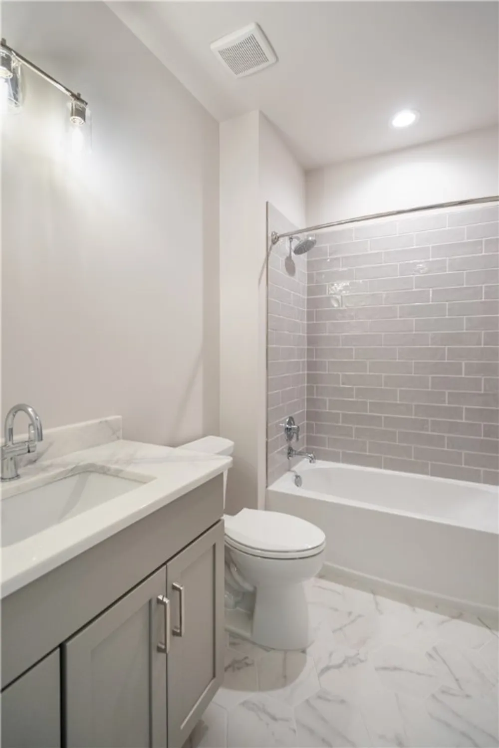 Property Slideshow image 27 of 47 | 3395 westport, Williamsburg, VA, 23188