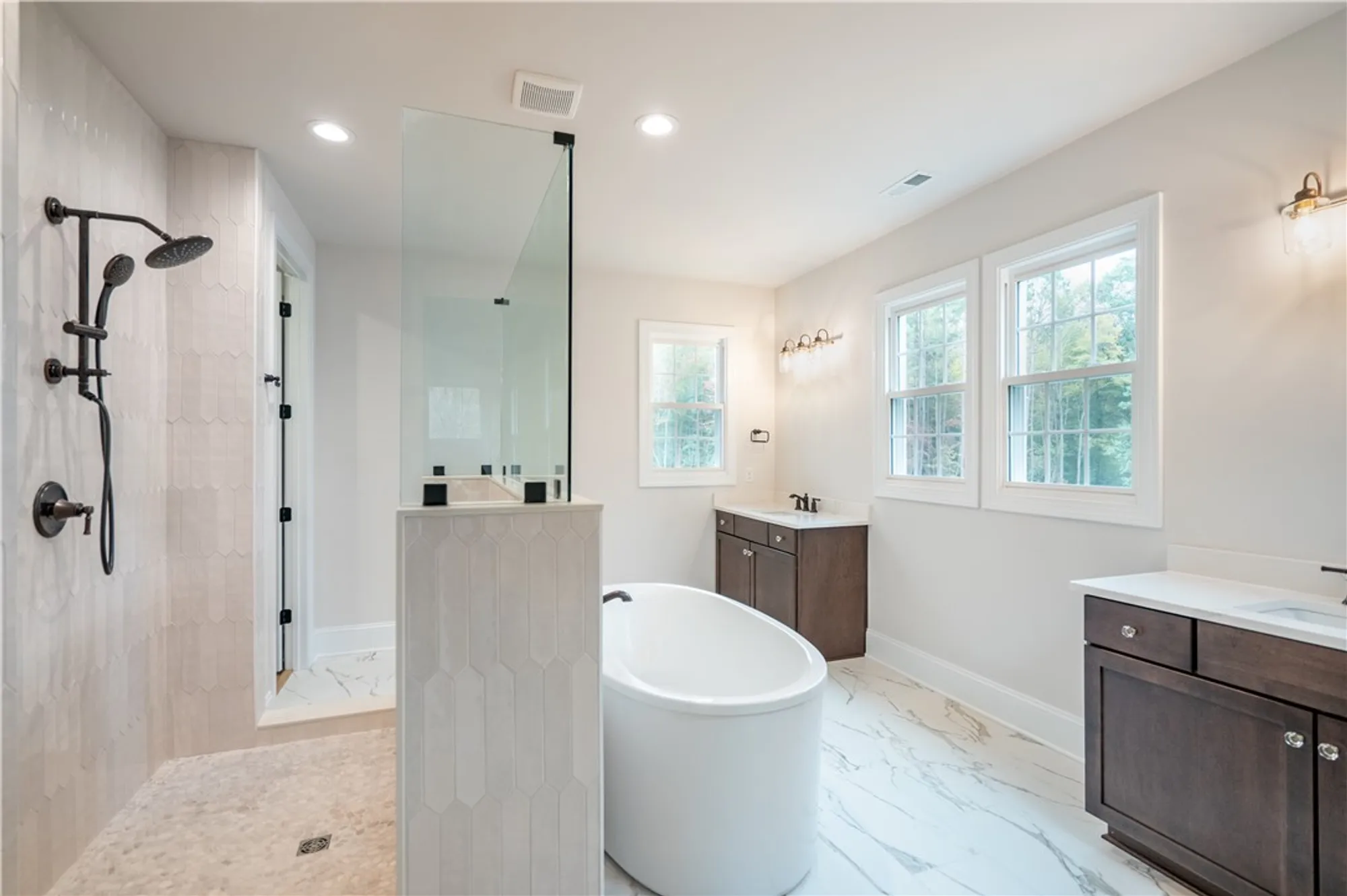 Property Slideshow image 28 of 47 | 3395 westport, Williamsburg, VA, 23188