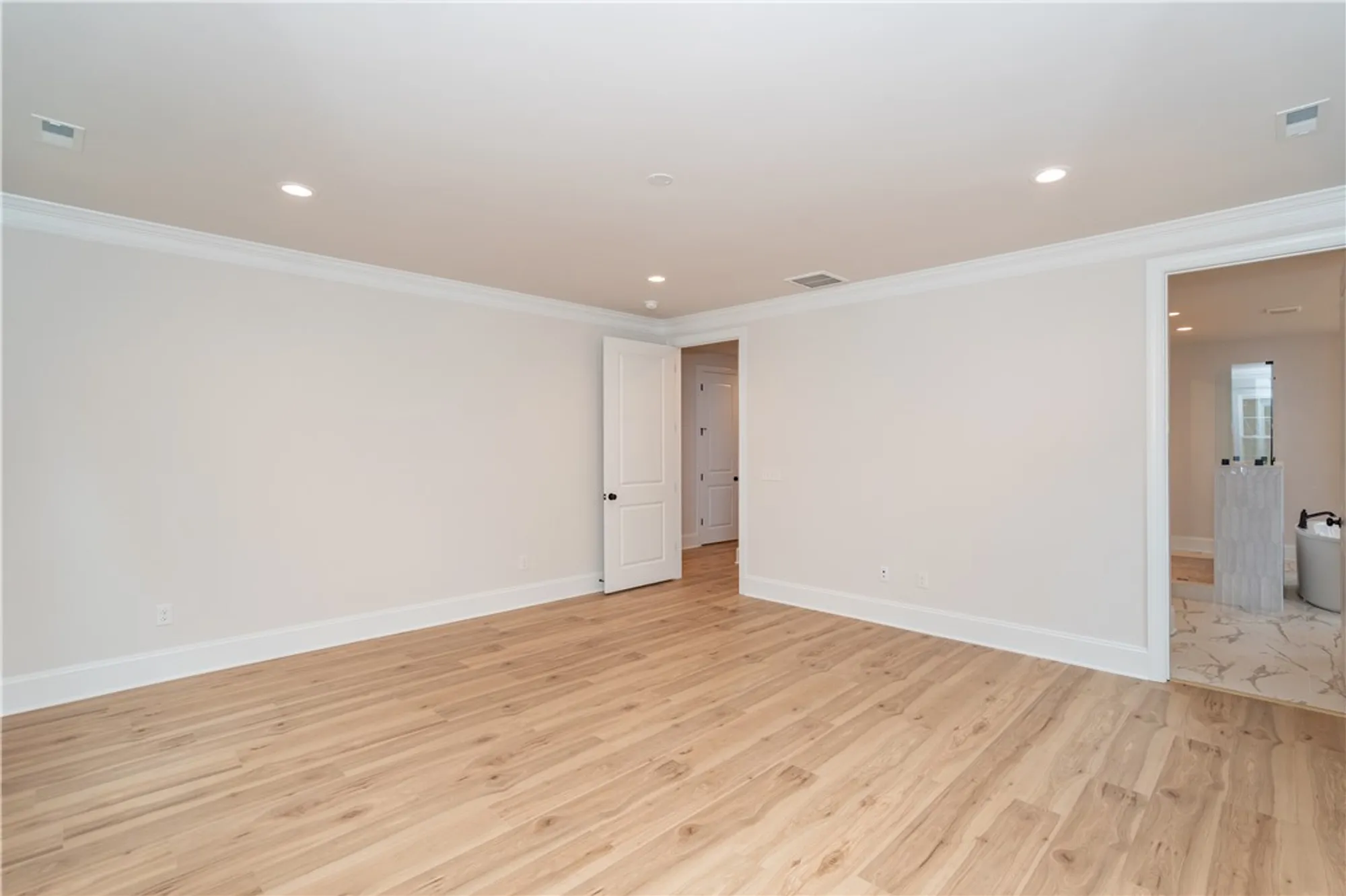 Property Slideshow image 36 of 47 | 3395 westport, Williamsburg, VA, 23188