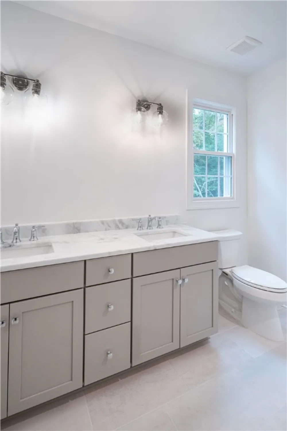 Property Slideshow image 13 of 37 | 3399 westport, Williamsburg, VA, 23188