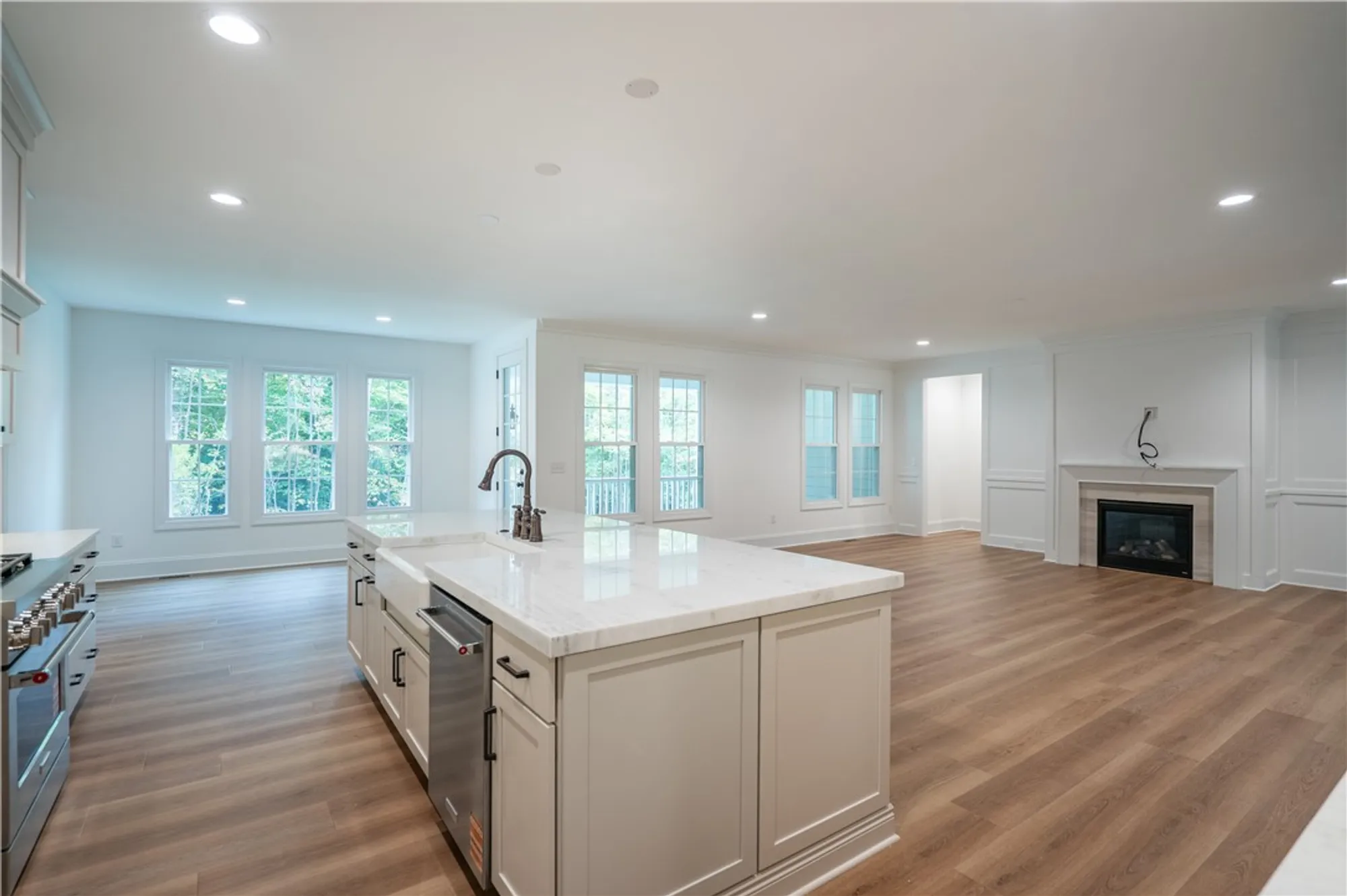 Property Slideshow image 6 of 37 | 3399 westport, Williamsburg, VA, 23188