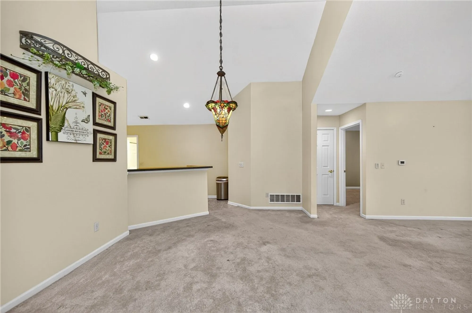Property Slideshow image 25 of 54 | 4618 cobblestone dr, Tipp City, OH, 45371