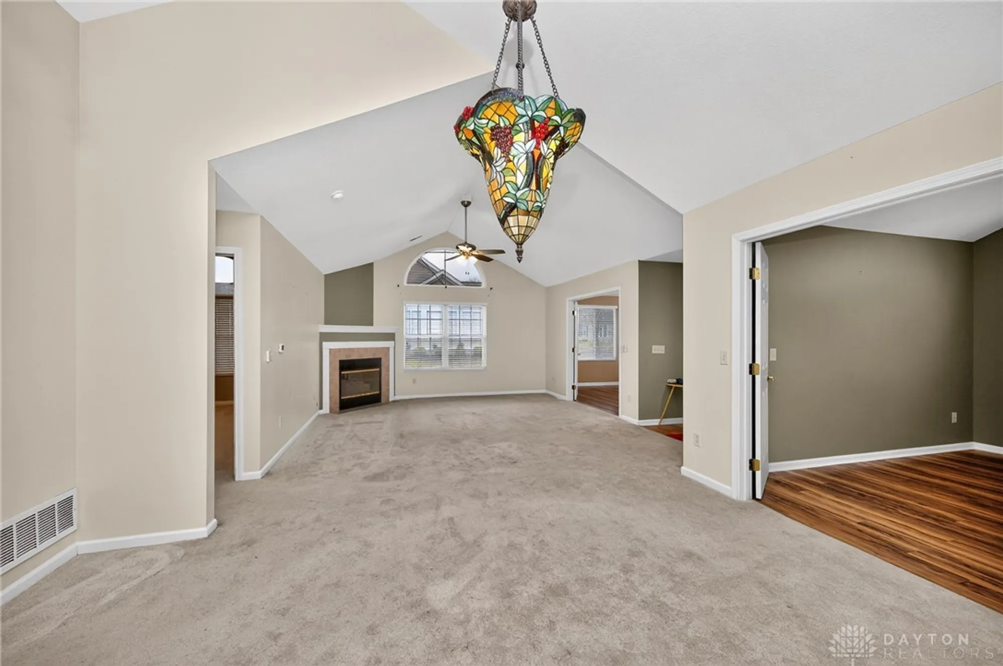 Property Slideshow image 26 of 54 | 4618 cobblestone dr, Tipp City, OH, 45371