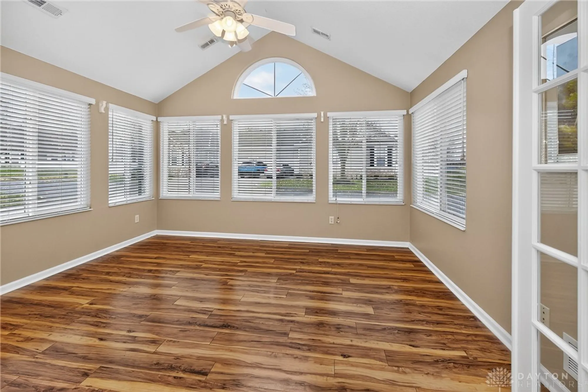 Property Slideshow image 29 of 54 | 4618 cobblestone dr, Tipp City, OH, 45371