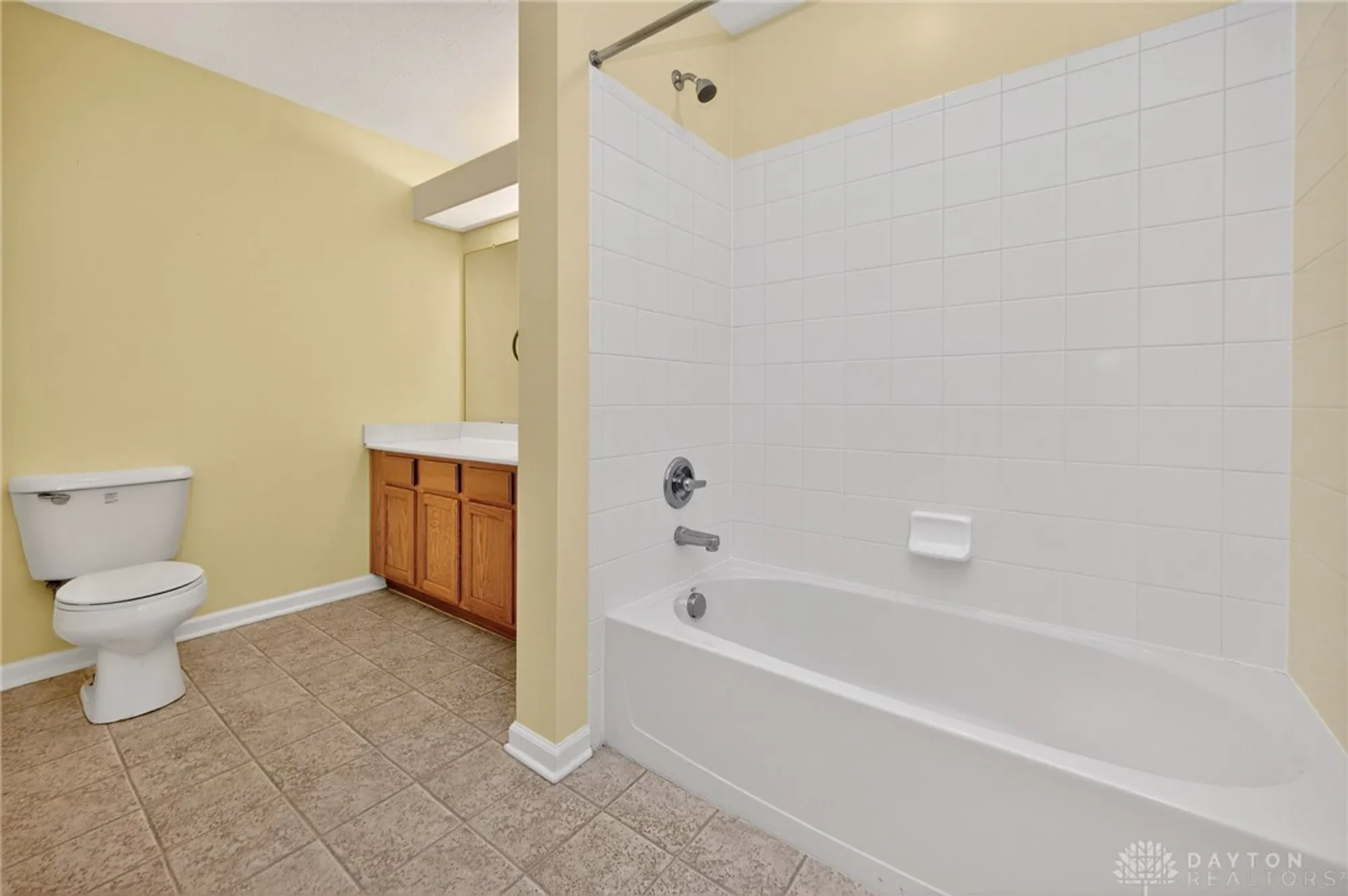 Property Slideshow image 47 of 54 | 4618 cobblestone dr, Tipp City, OH, 45371